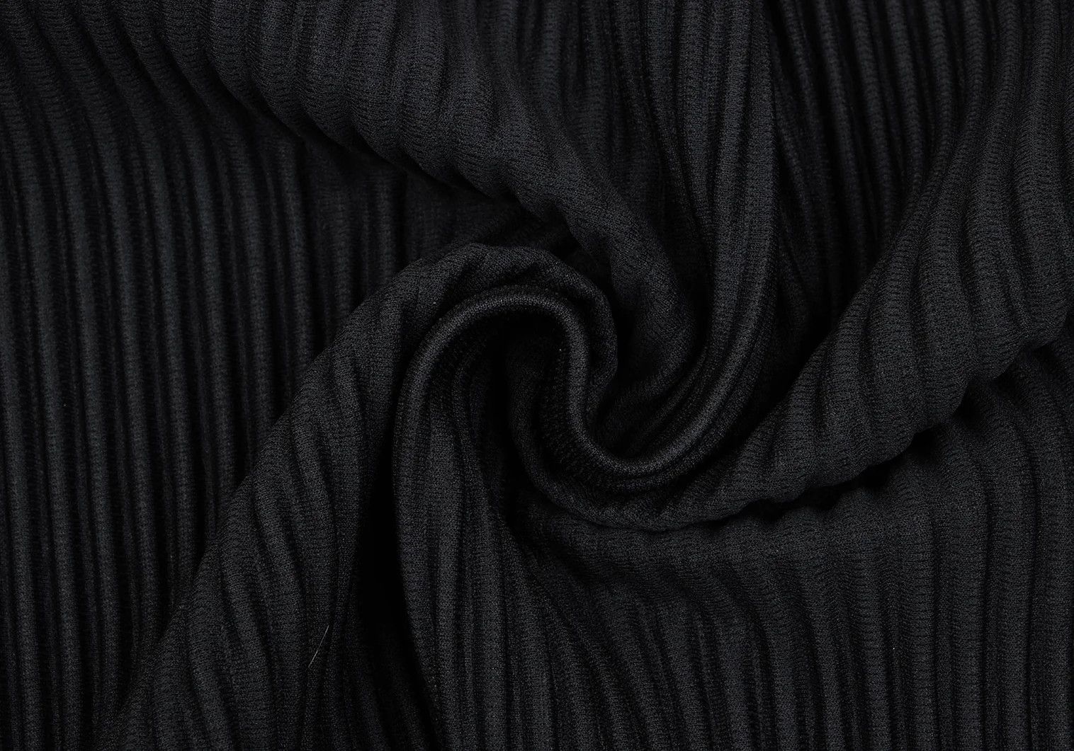 Issey Miyake Pleated Cutsew Top in Black Size 4 Size US XL / EU 56 / 4 - 8 Thumbnail