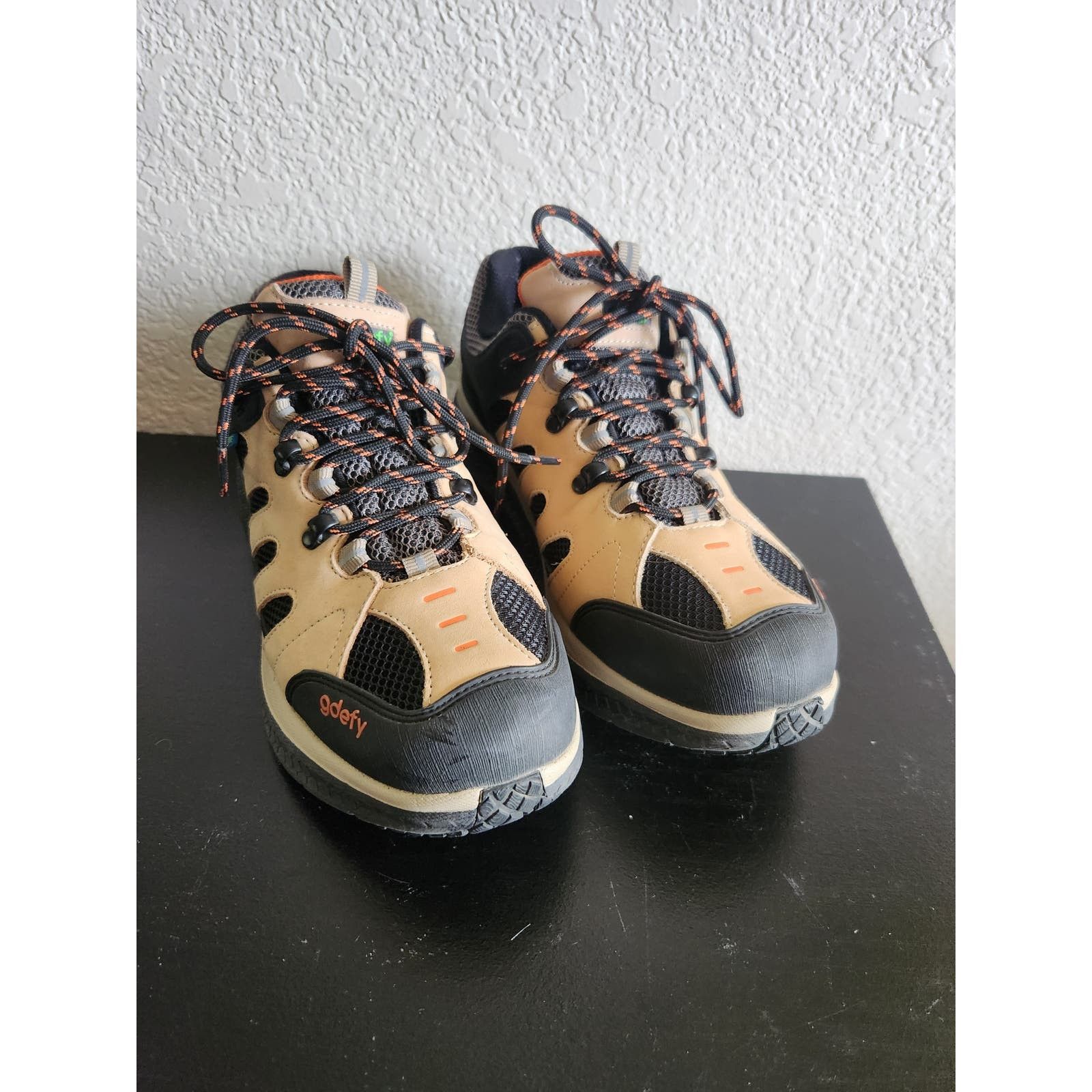 Gravity Defyer Radius Hiking Shoe Womens 9.5