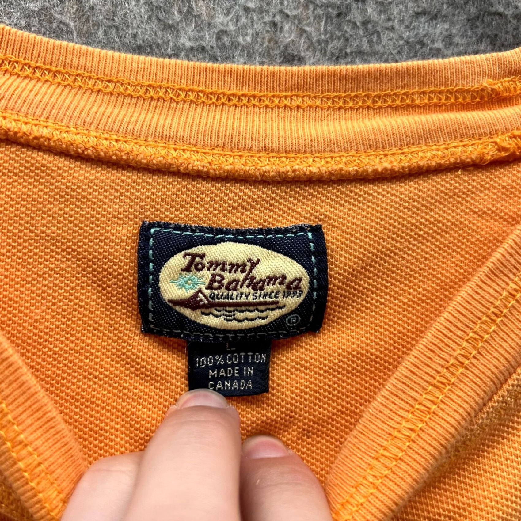 Tommy Bahama VINTAGE Tommy Bahama Shirt Mens L Orange Relax Crewneck Pocket Tee Short Sleeve VTG Shirt Size US L / EU 52-54 / 3 - 5 Thumbnail
