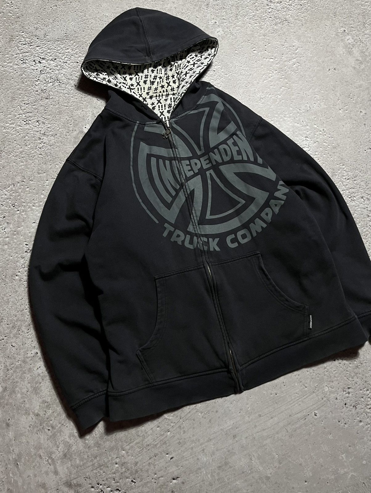 Independent Truck Co. × Japanese Brand Y2K reversible zip-up hoodie Independent logo graphic print Size US XL / EU 56 / 4 - 4 Thumbnail