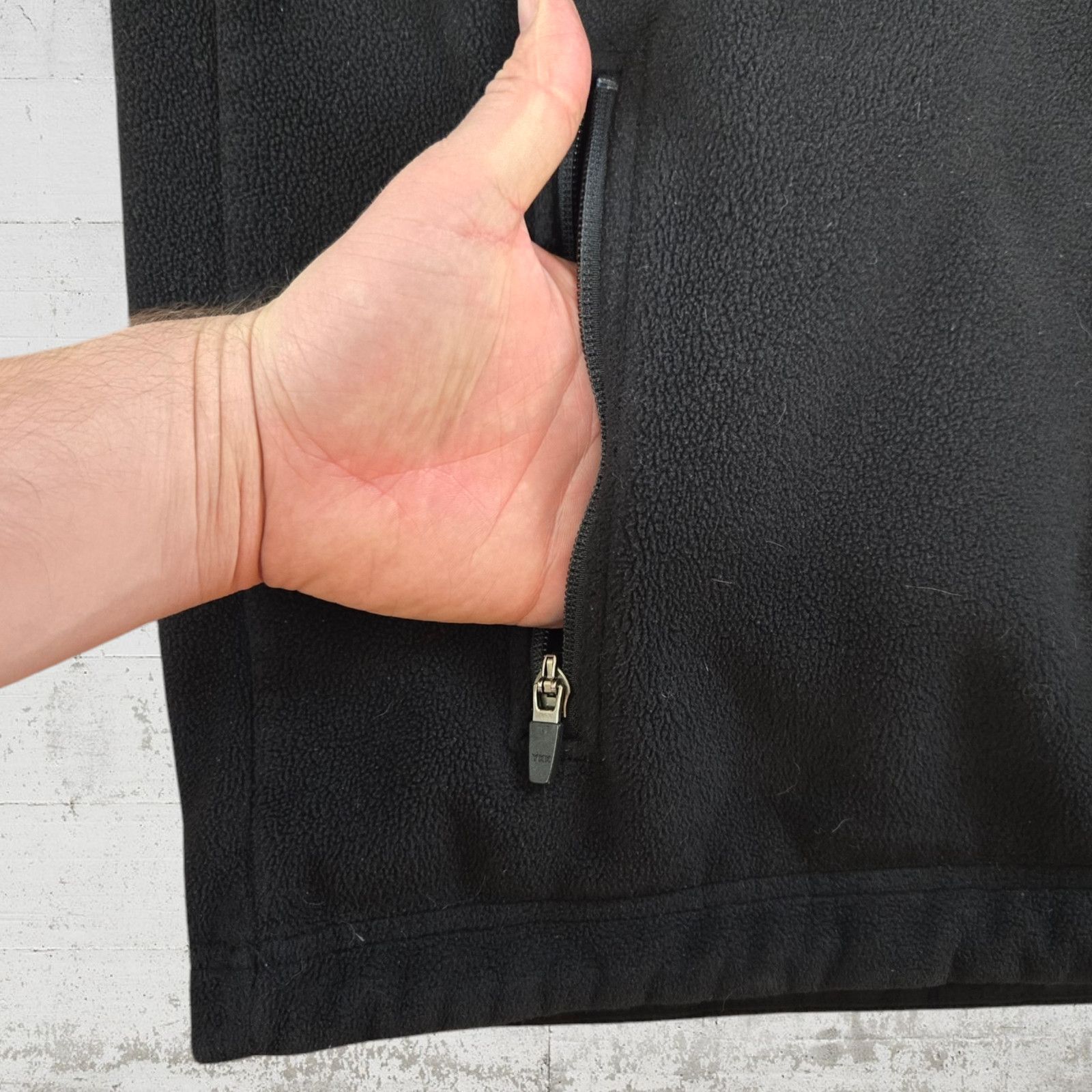 L.L. Bean L L Bean Black Fleece Vest Size Medium Size US M / EU 48-50 / 2 - 6 Thumbnail