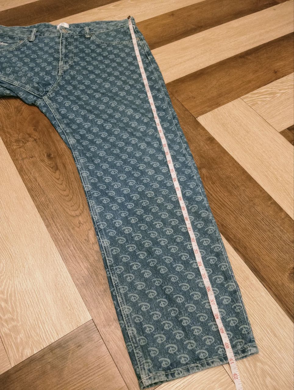 Disney DISNEY 100 X H&M MONOGRAM JEANS Size US 36 / EU 52 - 11 Thumbnail