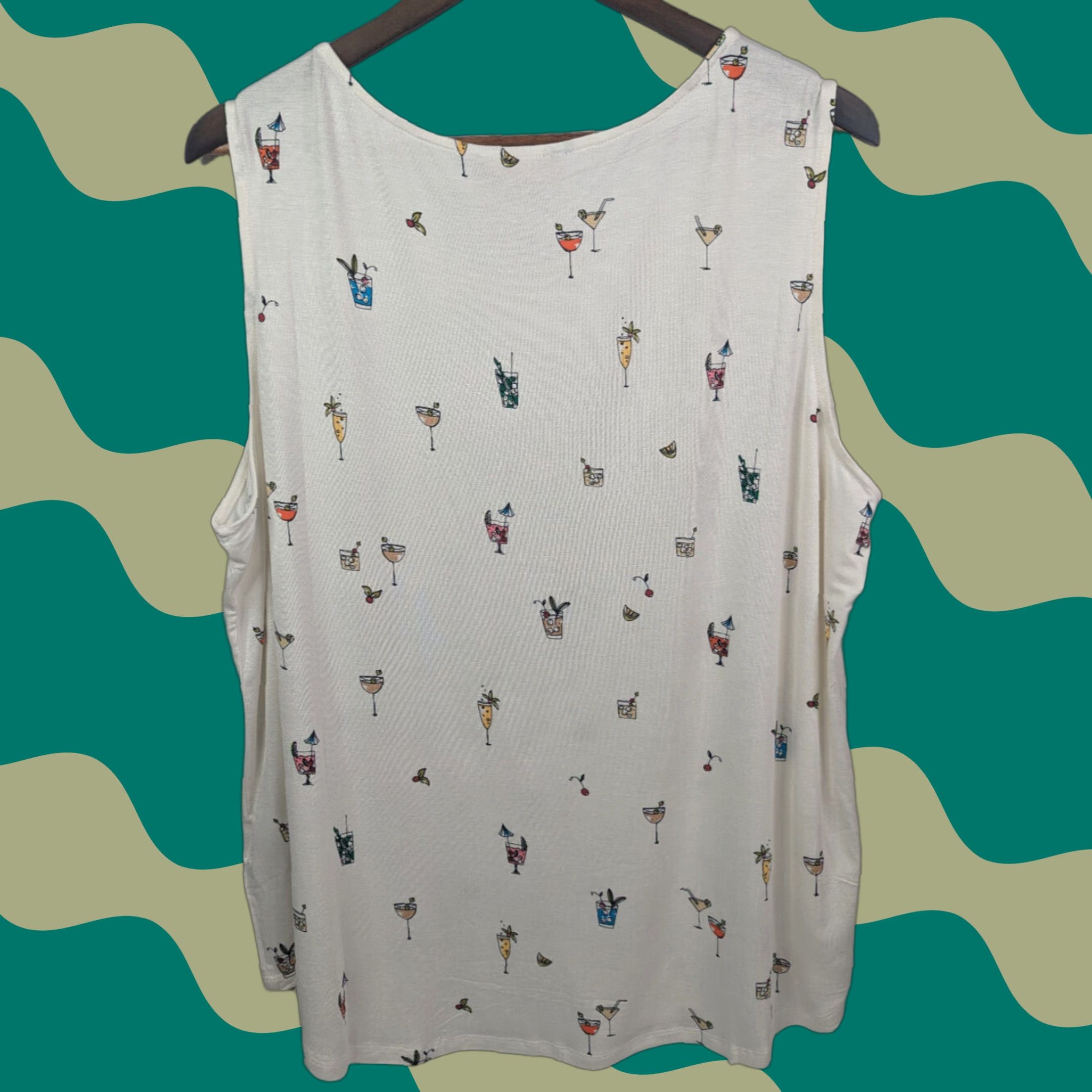 Vintage Philosophy Ivory Cocktail Print Hi-Low Hem Tunic Tank Pocket Top Size 2X MrsP 8 Size XXL / US 16-18 / IT 52-54 - 1 Thumbnail
