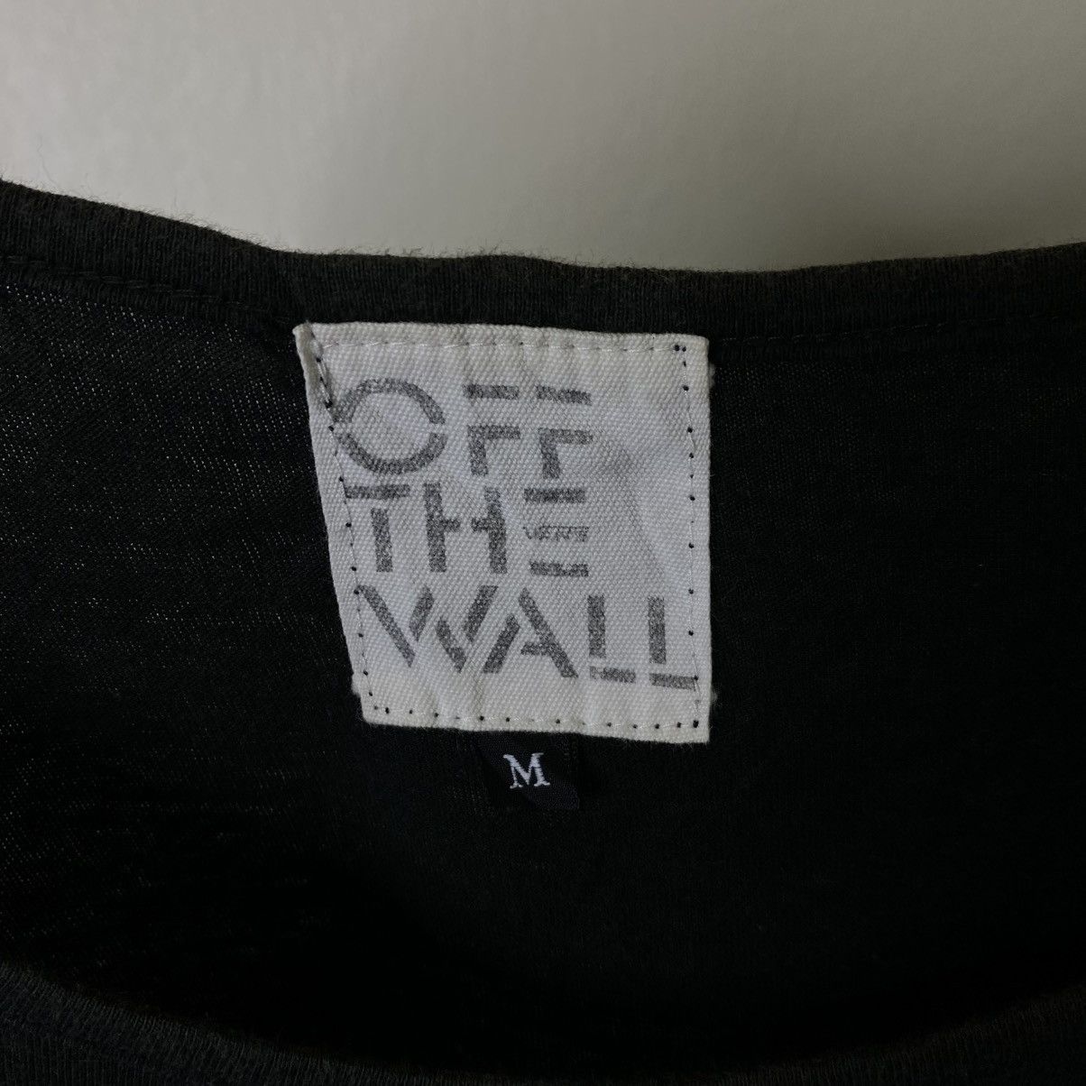 Vans Y2K Vans Of The Wall Skateboard Nice Graphic Skater T Shirt Size M / US 6-8 / IT 42-44 - 4 Thumbnail