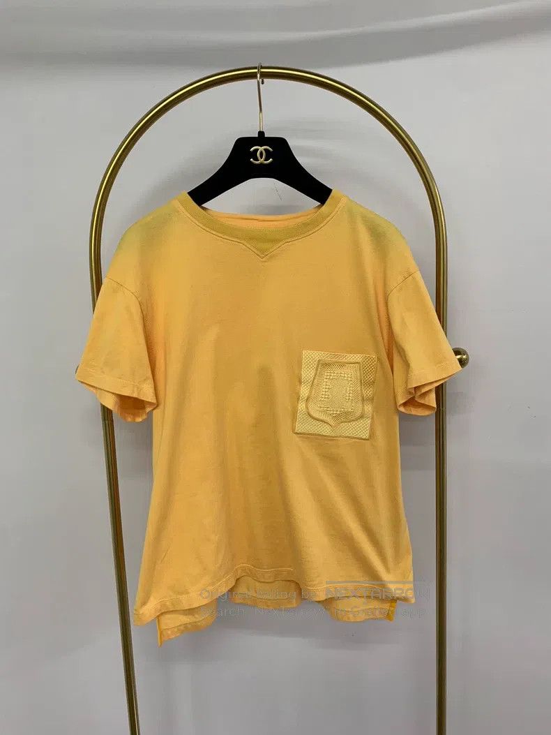 Hermes Hermes Yellow embroidered pocket T-shirt Size XS / US 0-2 / IT 36-38 - 1 Thumbnail