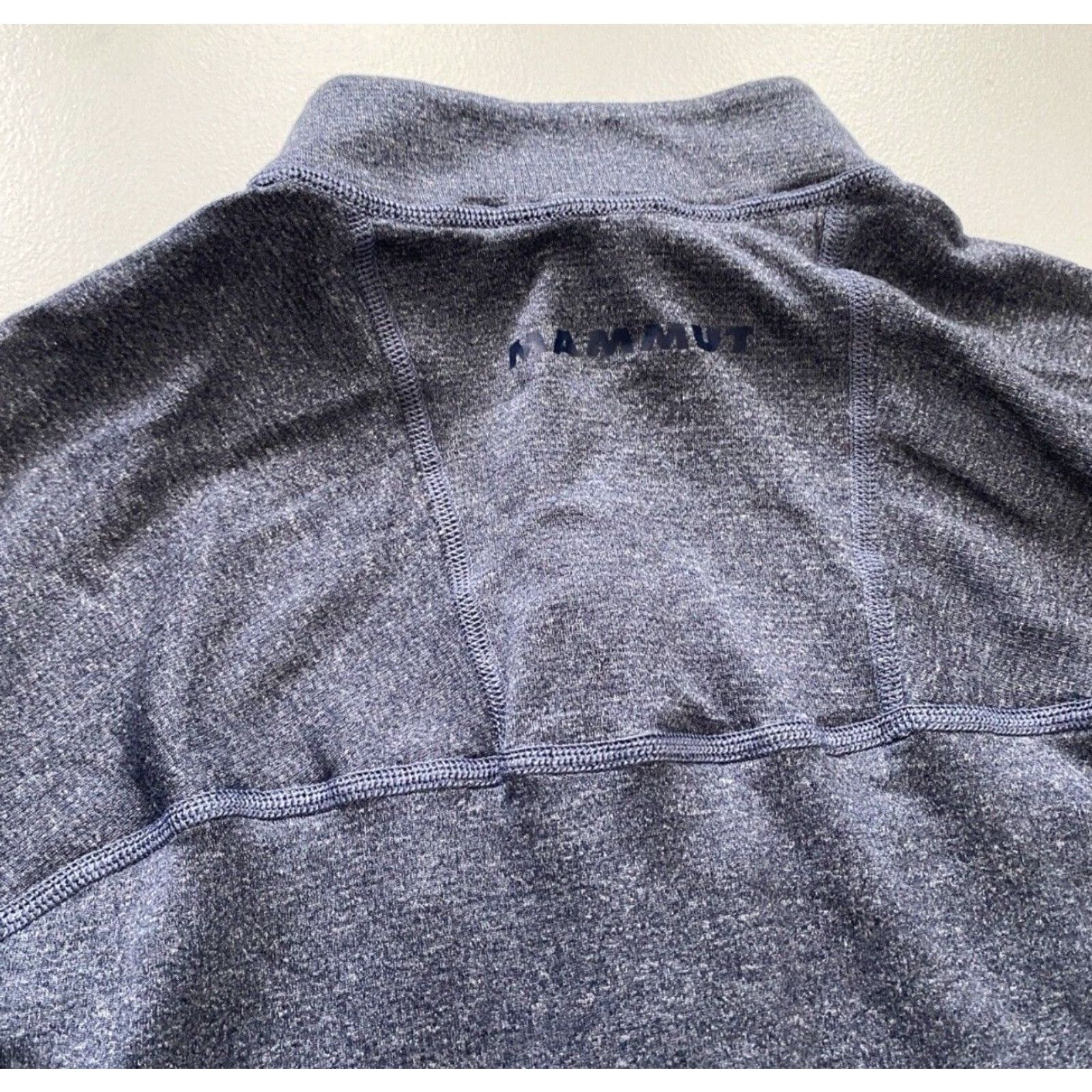 Mammut Mammut Men’s Half-Zip Long Sleeve T-Shirt Mid-layer Activewear Sz S Blue Polyester Blend Wool Logo Mock Neck Zip Pullover Size US S / EU 44-46 / 1 - 6 Thumbnail