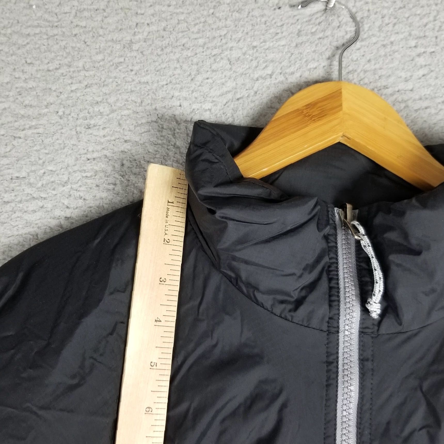 Vintage Cabela's Vintage Jacket Men XLT Puffer Nylon Rain Coat Full Zip Gray Black Winter Spring Fall Coat Style Rain Size US XL / EU 56 / 4 - 3 Thumbnail