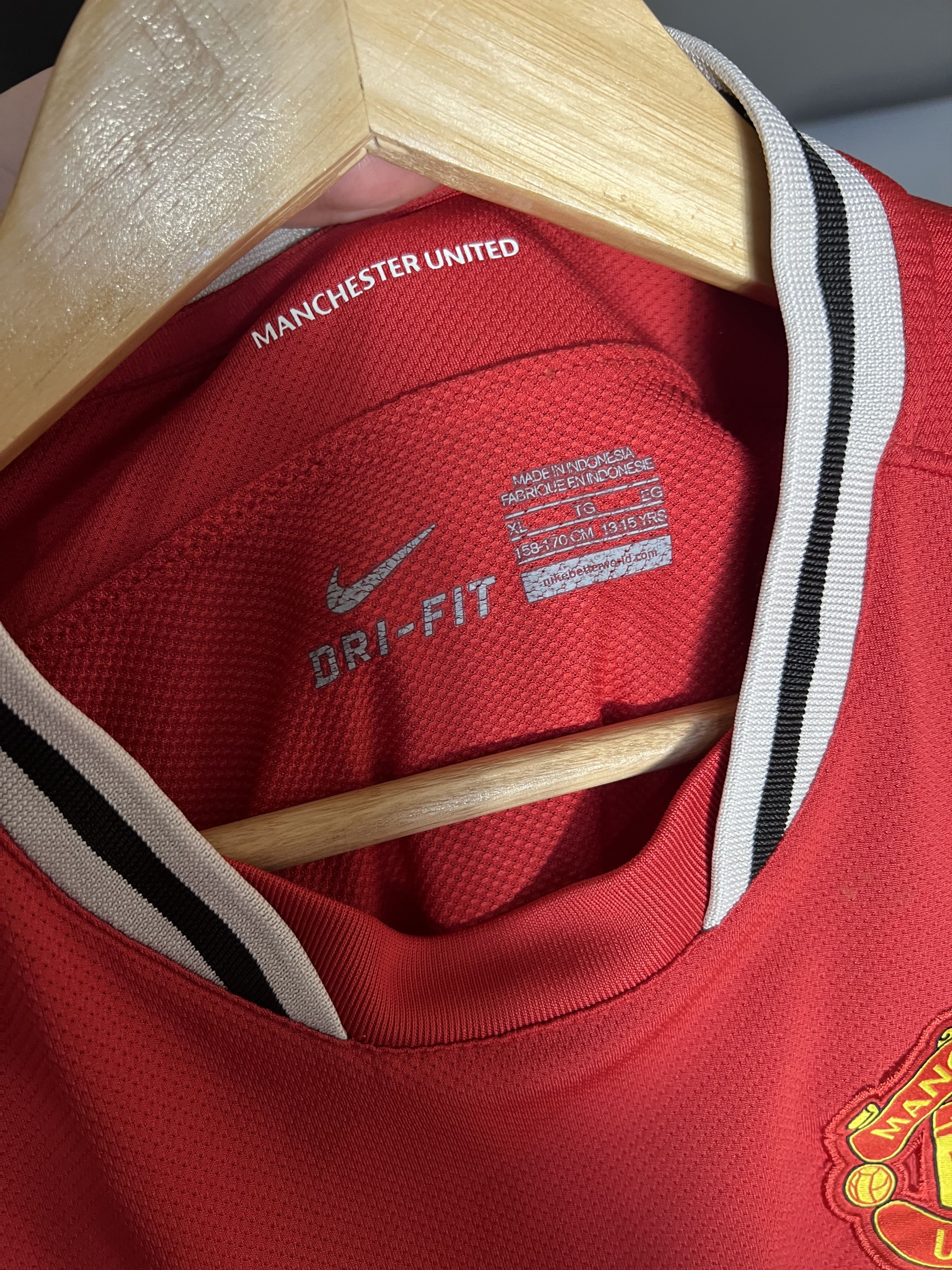 Nike Vintage Nike FC Manchester United England Soccer Jersey Y2K Size US S / EU 44-46 / 1 - 4 Thumbnail