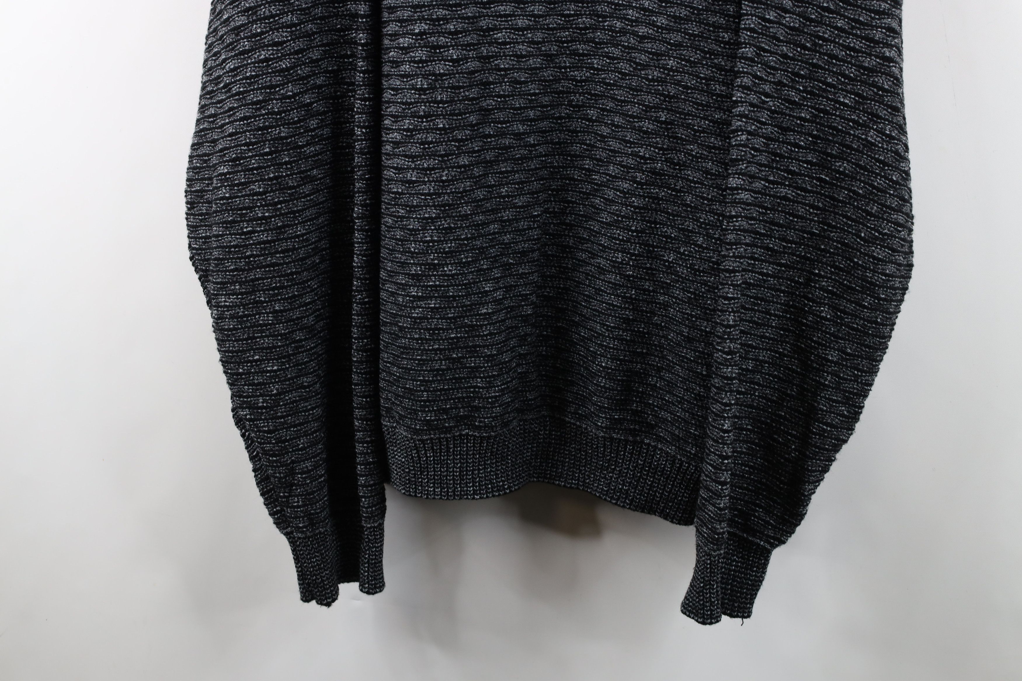 Vintage Vintage 90s Streetwear Ribbed Knit V-Neck Sweater Black Size US XXL / EU 58 / 5 - 3 Thumbnail