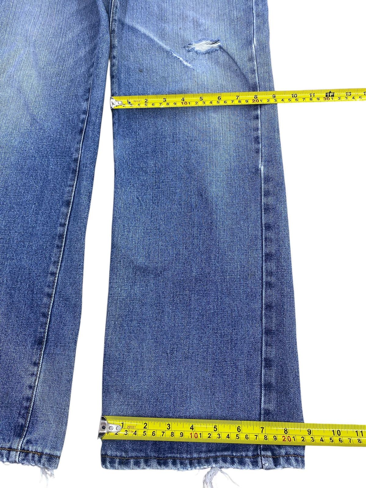 Wrangler Wrangler Light Acid Wash Style Loose Jeans Size US 31 - 8 Thumbnail