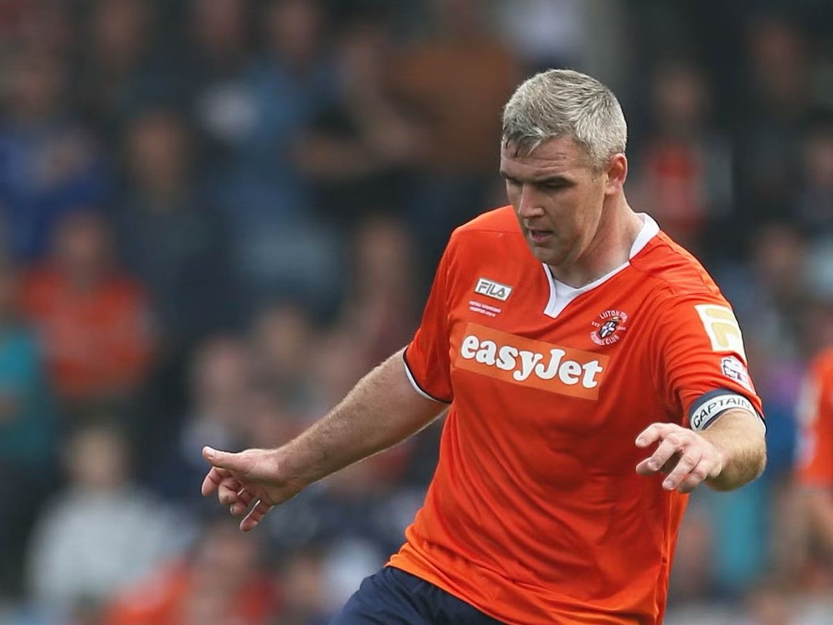 Fila McNulty #5 Luton Town 2014-2015 Home Soccer Jersey Shirt Kit Size US M / EU 48-50 / 2 - 3 Thumbnail