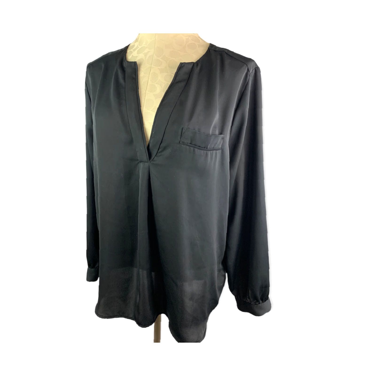 H&M 12 H&M Conscious Collection Blouse Women's Black Long Sleeve V-Neck Pullover Size XL / US 12-14 / IT 48-50 - 2 Thumbnail