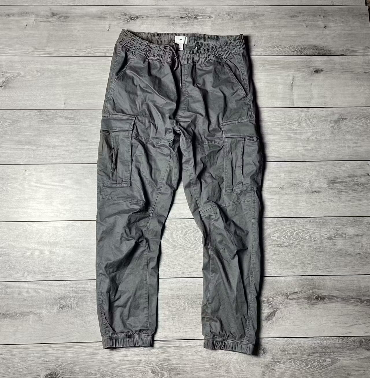 H&M H&M cargo pants streetwear multipocket size XLarge Size US 36 / EU 52 - 1 Thumbnail