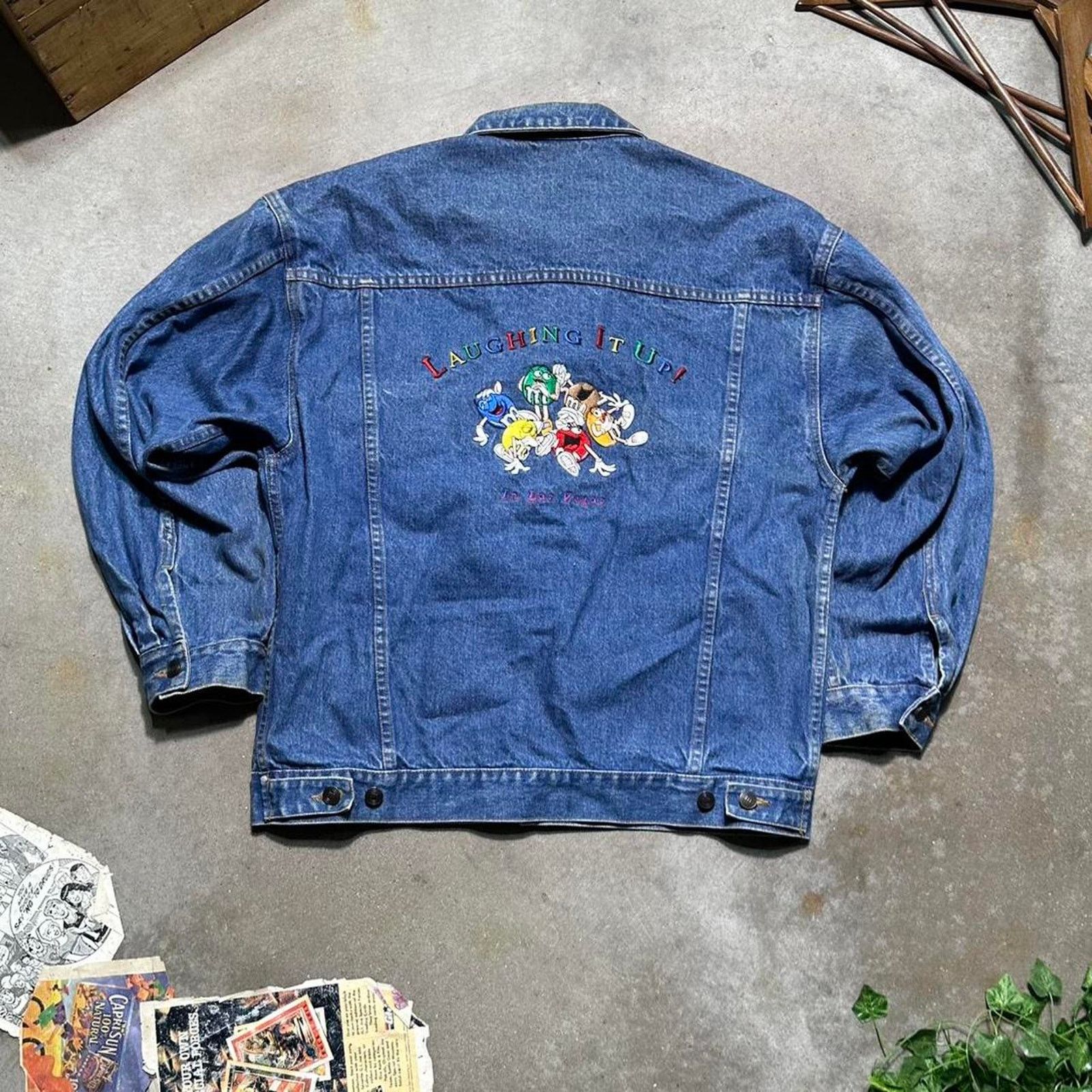Hanes Vintage M&M's World Las Vegas Denim Jean Jacket Blue Coat Size US XL / EU 56 / 4 - 4 Thumbnail