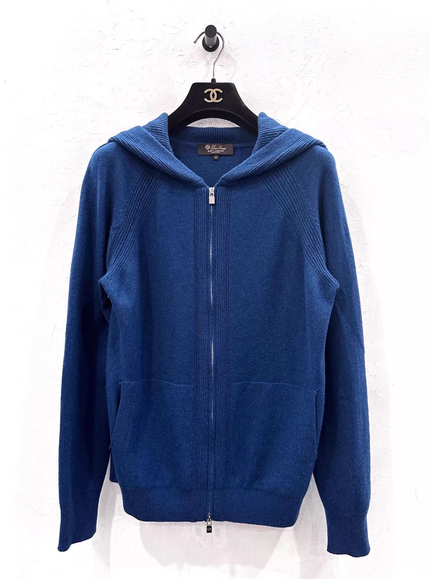 Loro Piana Loro Piana blue cashmere hooded zip jacket size 44 new Size US S / EU 44-46 / 1 - 1 Thumbnail