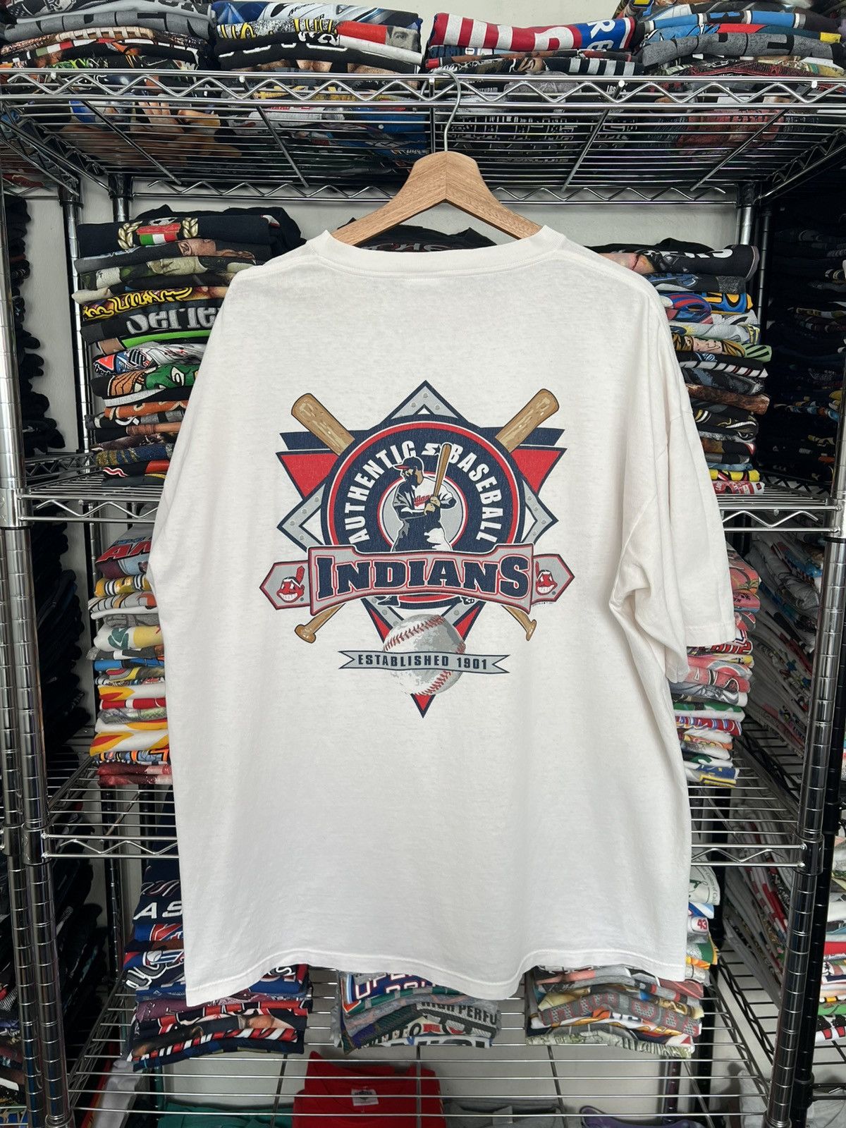 MLB 1997 Cleveland Indians MLB Tee Size US XL / EU 56 / 4 - 1 Thumbnail