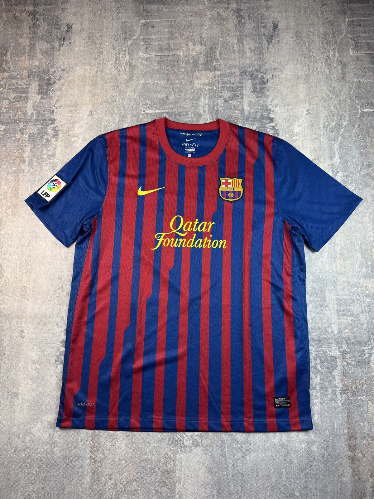 Nike FC Barcelona Nike Soccer Jersey Football 2012 Home Size US XL / EU 56 / 4 - 1 Thumbnail