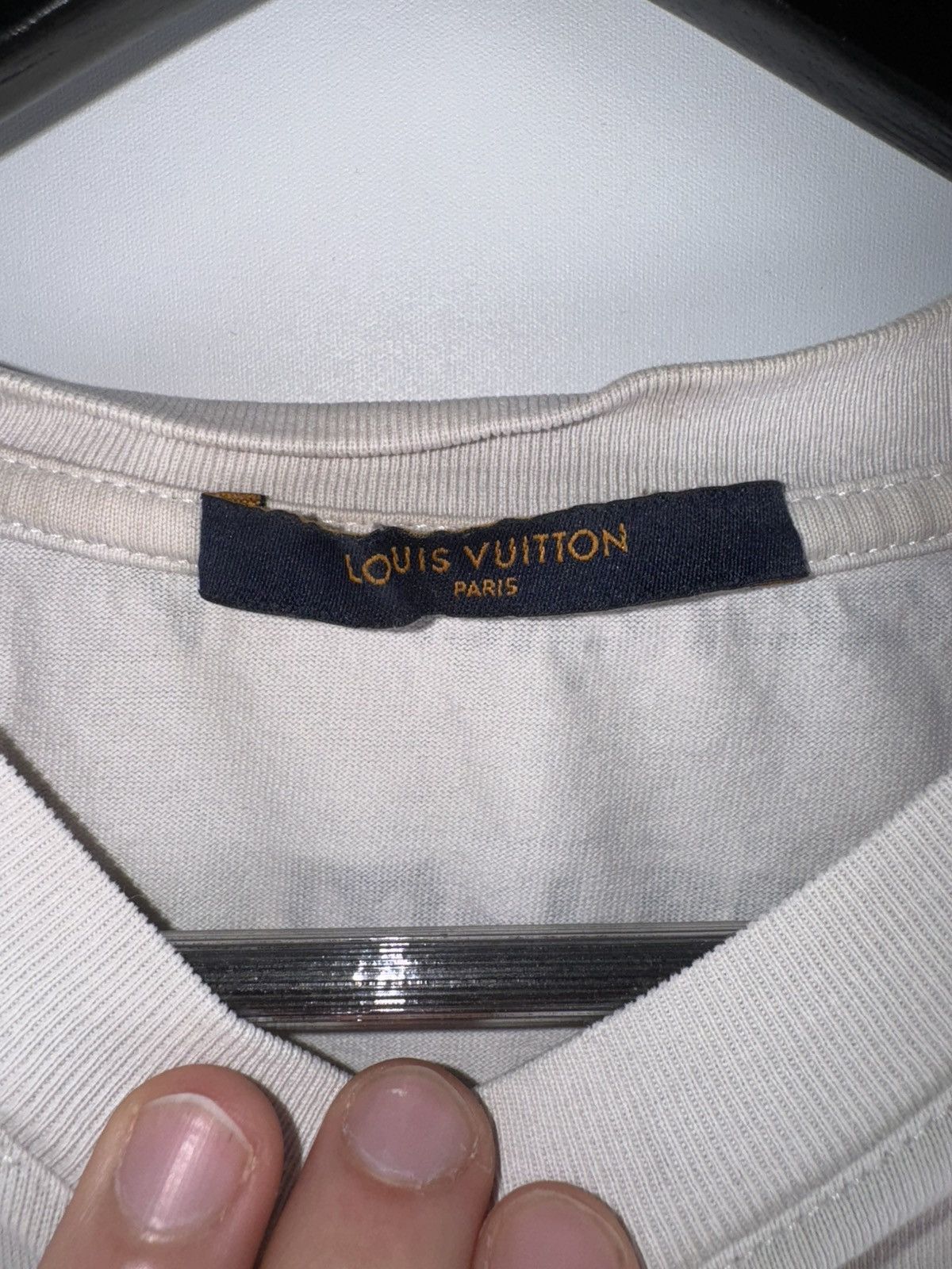 Louis Vuitton Lv stencil tee Size US M / EU 48-50 / 2 - 3 Thumbnail