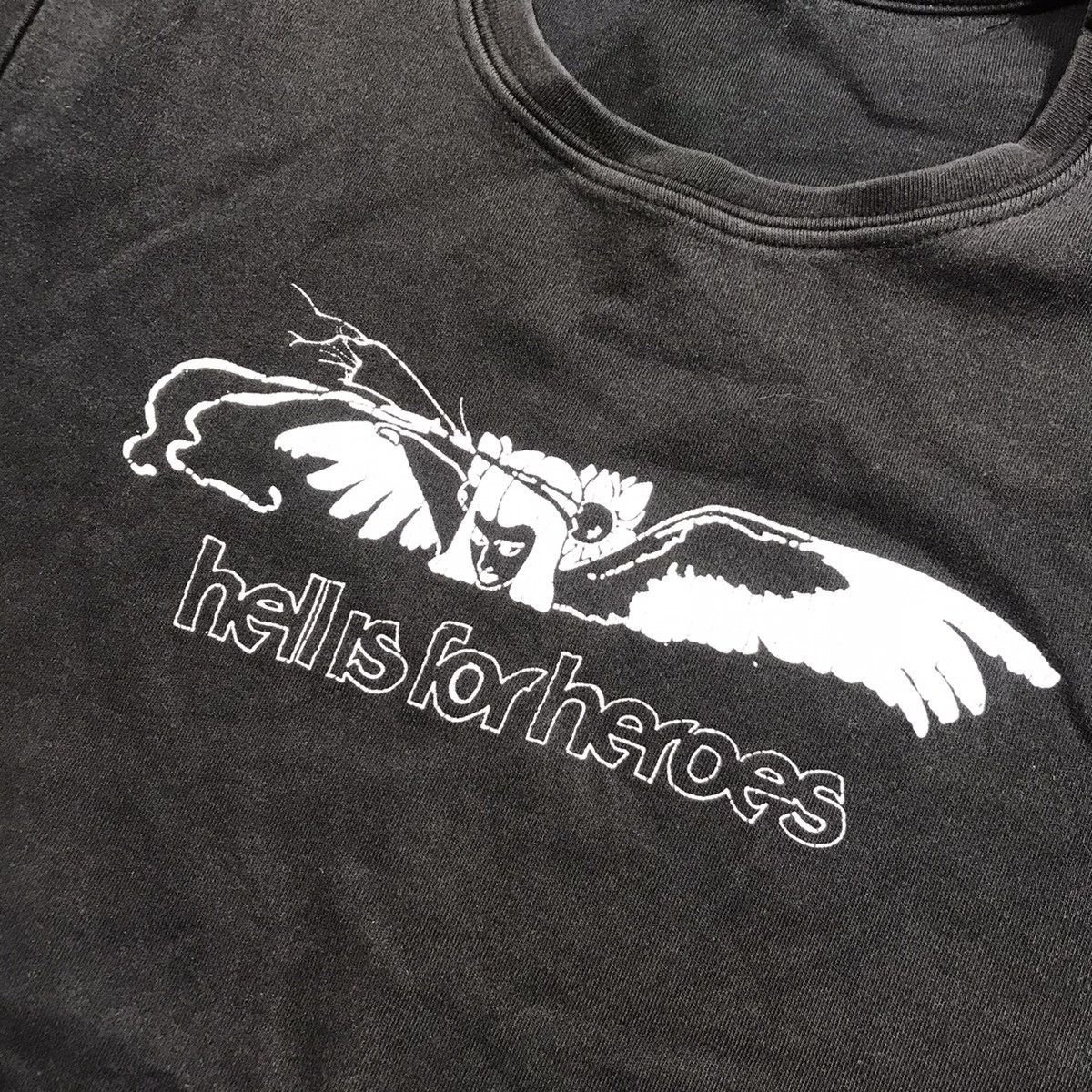 Vintage Vintage 90s Hell Is For Heroes Graphic Tee Skate Punk Boxy S Size S / US 4 / IT 40 - 4 Thumbnail