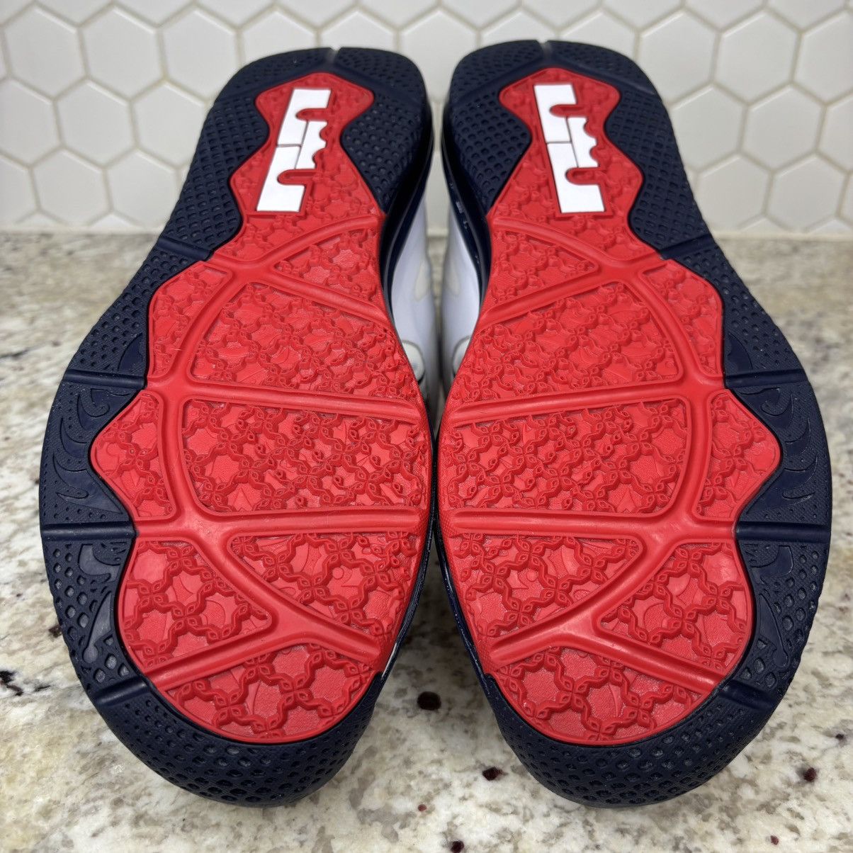 Nike Size 11.5 -Nike LeBron 9 Low USA Olympic WORN ONCE WITH BOX Size US 11.5 / EU 44-45 - 9 Thumbnail