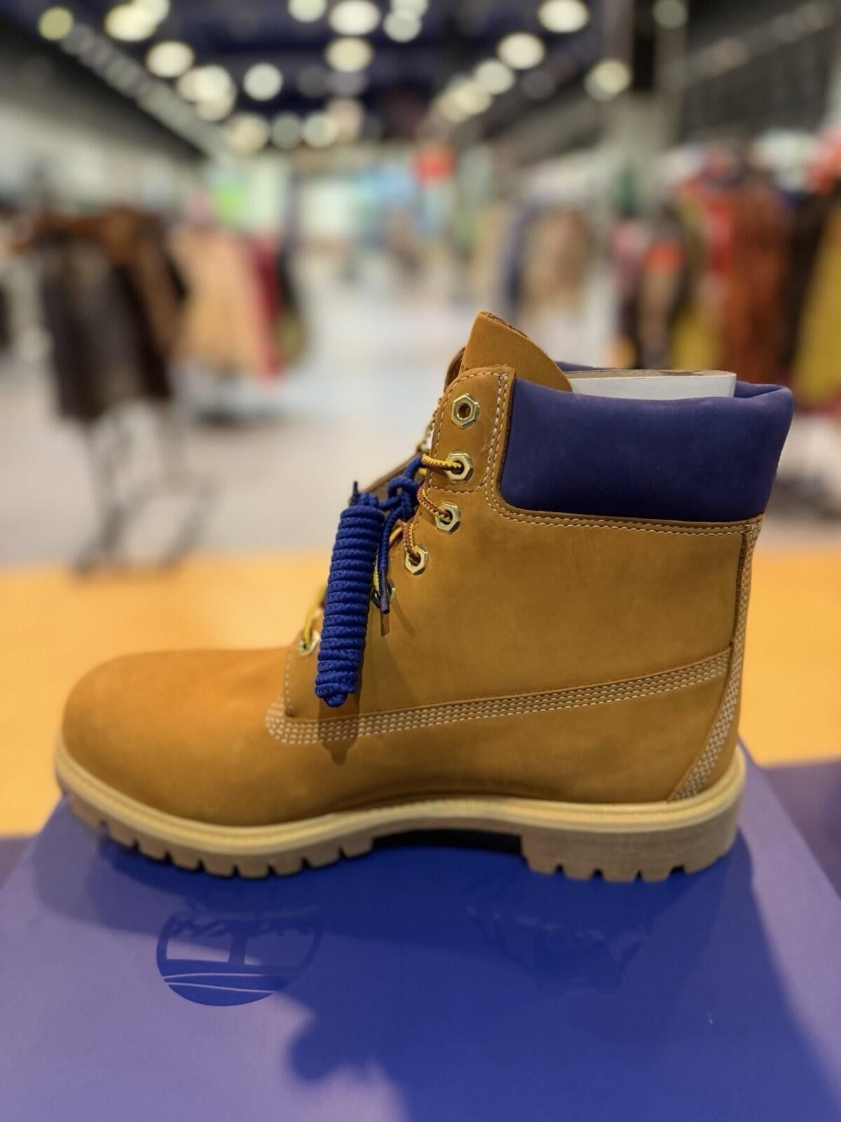 Timberland Victor Victor Timberland Boots Wheat/Navy (Size: 11) Men's Size US 11 / EU 44 - 11 Thumbnail