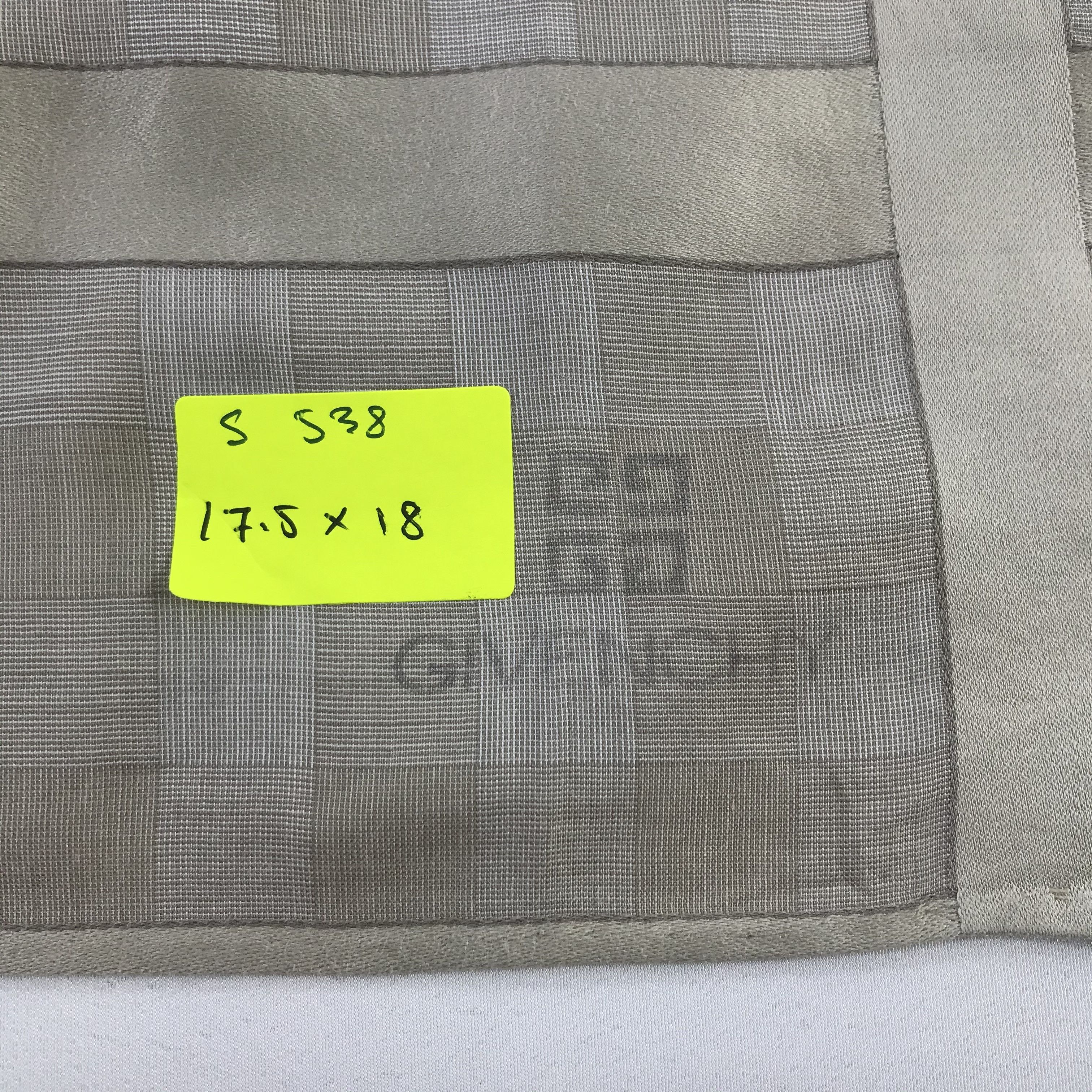 Vintage Givenchy Bandana/ Handkerchief / Neckerchief Size ONE SIZE - 5 Thumbnail