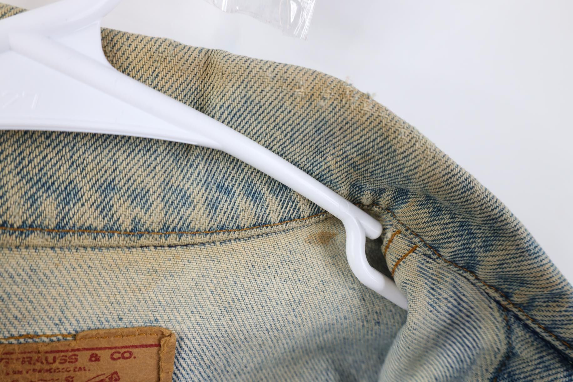 Levi's Vintage 80s Levis Denim Jean Trucker Jacket Blue USA Size US L / EU 52-54 / 3 - 11 Thumbnail
