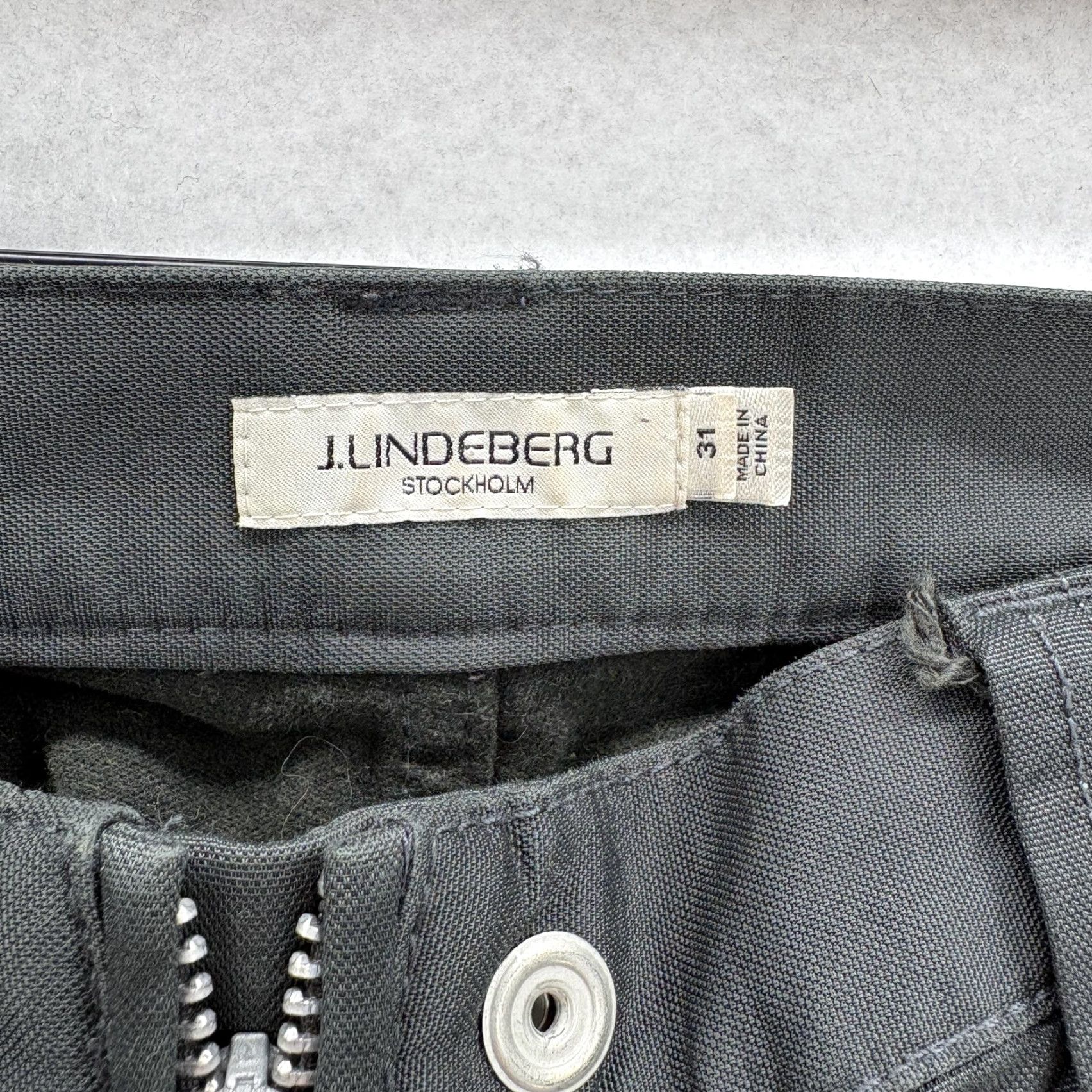 J.Lindeberg J.Lindeberg Pants Slim Straight Gray 31x30 Zip Pockets Mens Size US 31 - 4 Thumbnail