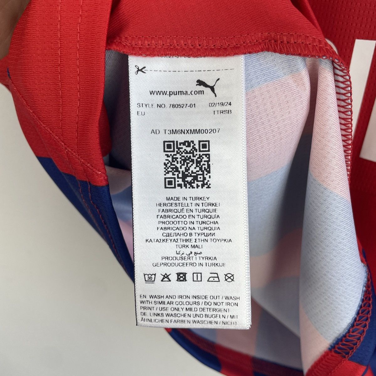 Puma 1. FC Heidenheim Tim Kleindienst Home Jersey Men’s 2024 BNWT Size US M / EU 48-50 / 2 - 8 Thumbnail