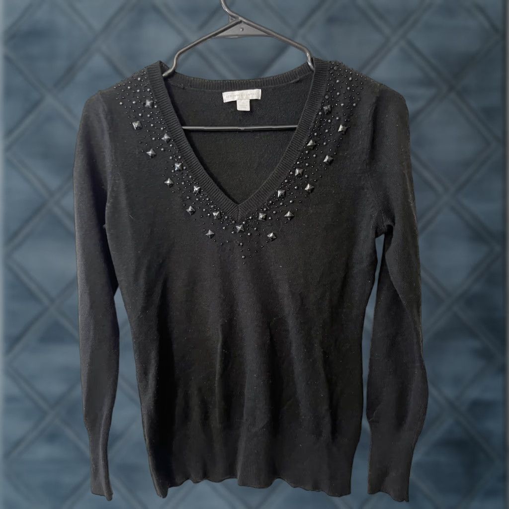 Vintage VINTAGE New York & Company Sweater Shirt Womens XS Long Sleeve V-Neck Black Knit Pullover Classic Knitwear Mens Womens Size XS / US 0-2 / IT 36-38 - 1 Thumbnail