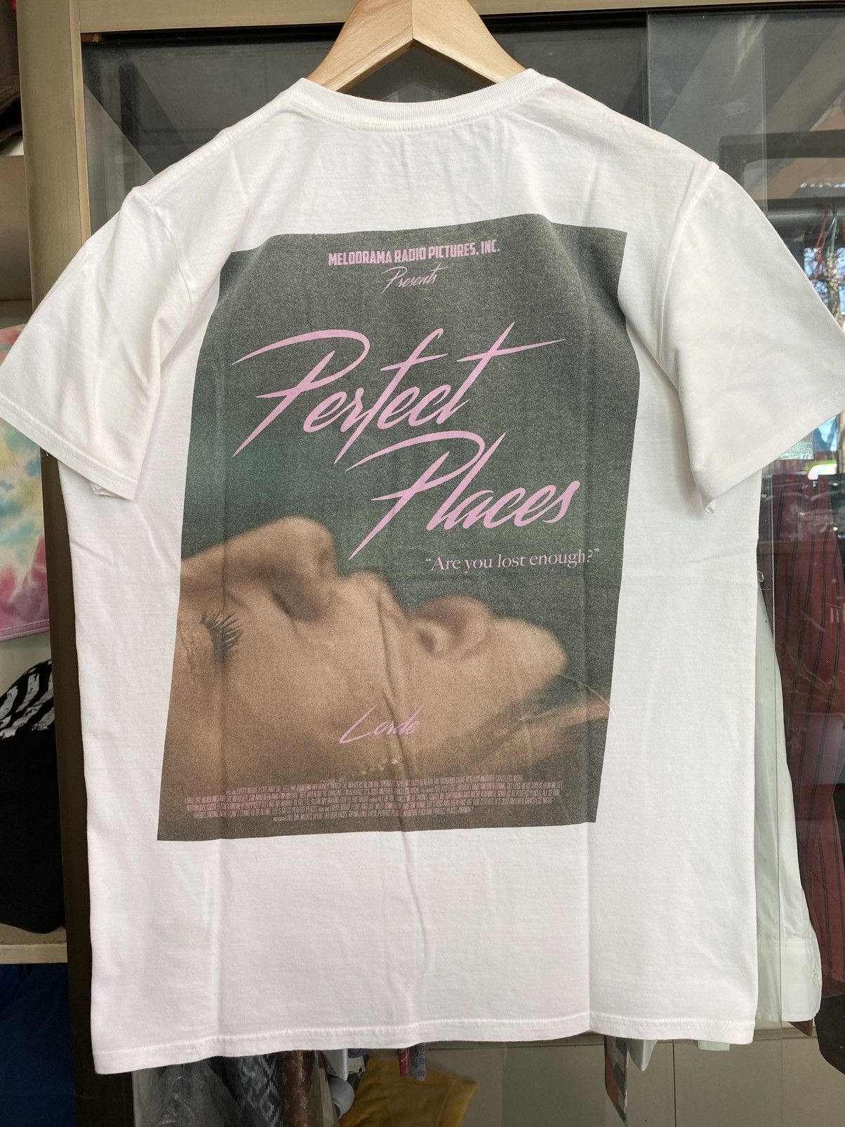 Band Tees Lorde Melodrama 2017 Shirt Size US M / EU 48-50 / 2 - 7 Thumbnail