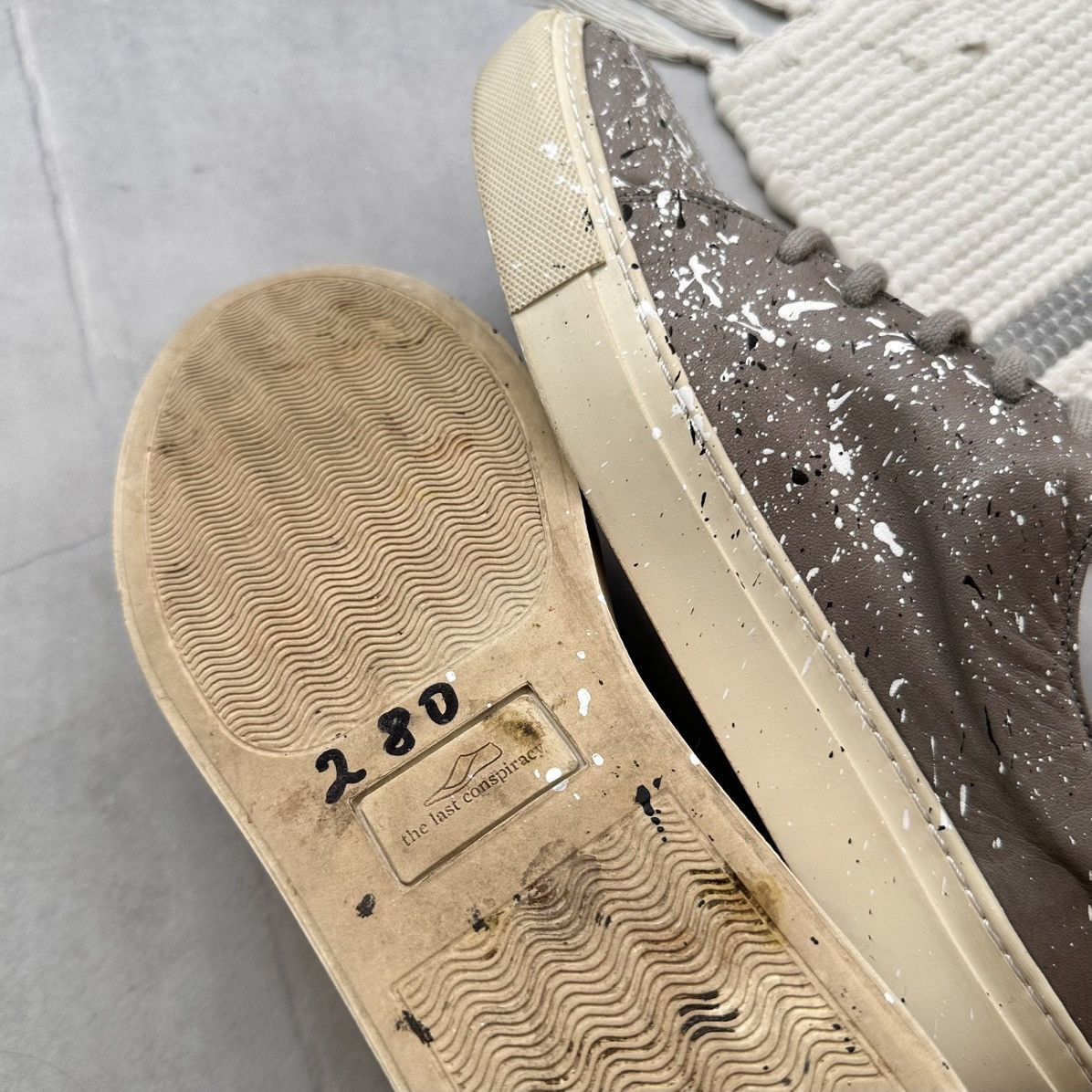 The Last Conspiracy Splashed The Last Conspiracy Sneakers Shoes Margiela Vibe Size US 7 / EU 40 - 3 Thumbnail