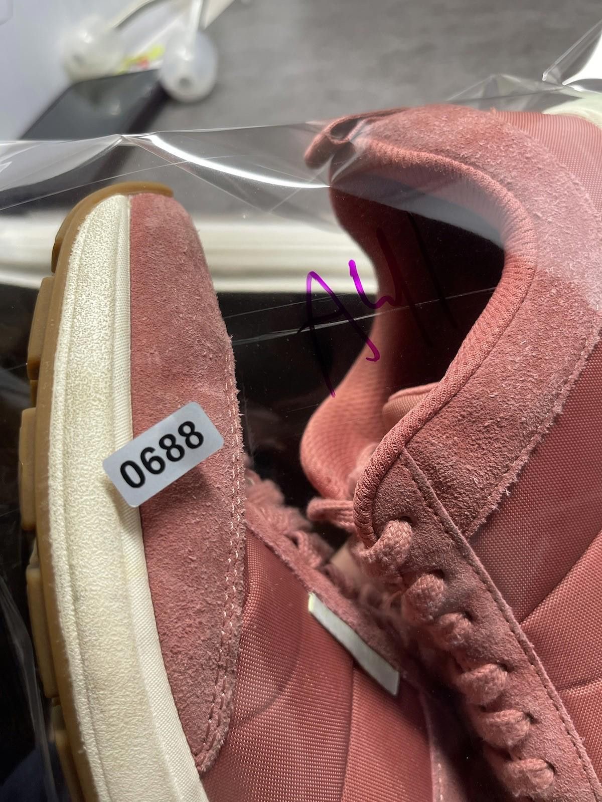 Vionic Vionic Breilyn Shoes Womens Size 8.5 Pink White Sneakers Size US 8.5 / IT 38.5 - 11 Thumbnail