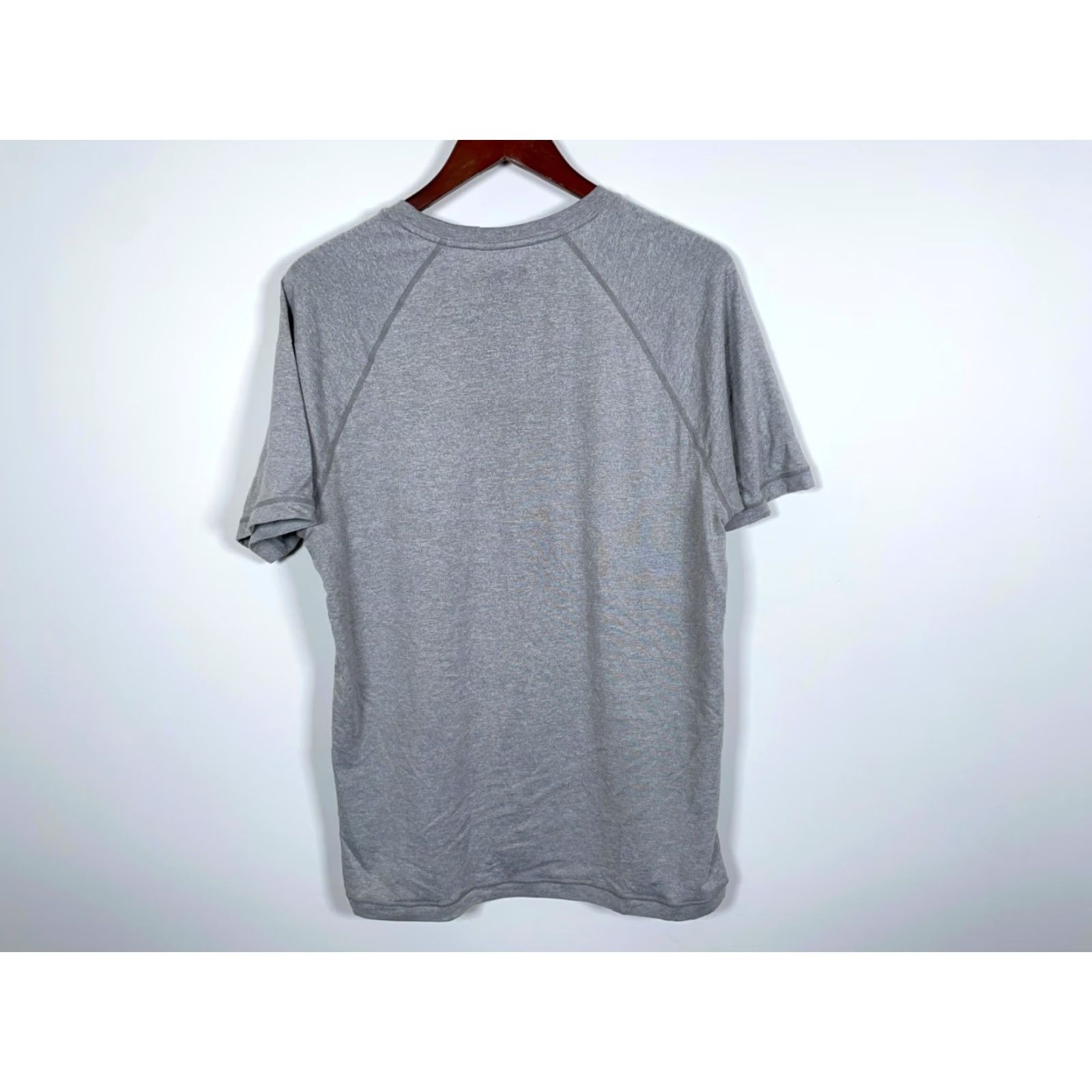 Rhone Rhone Reign T-Shirt Adult Medium Gray Performance Gym Training Stretch Size US M / EU 48-50 / 2 - 2 Thumbnail