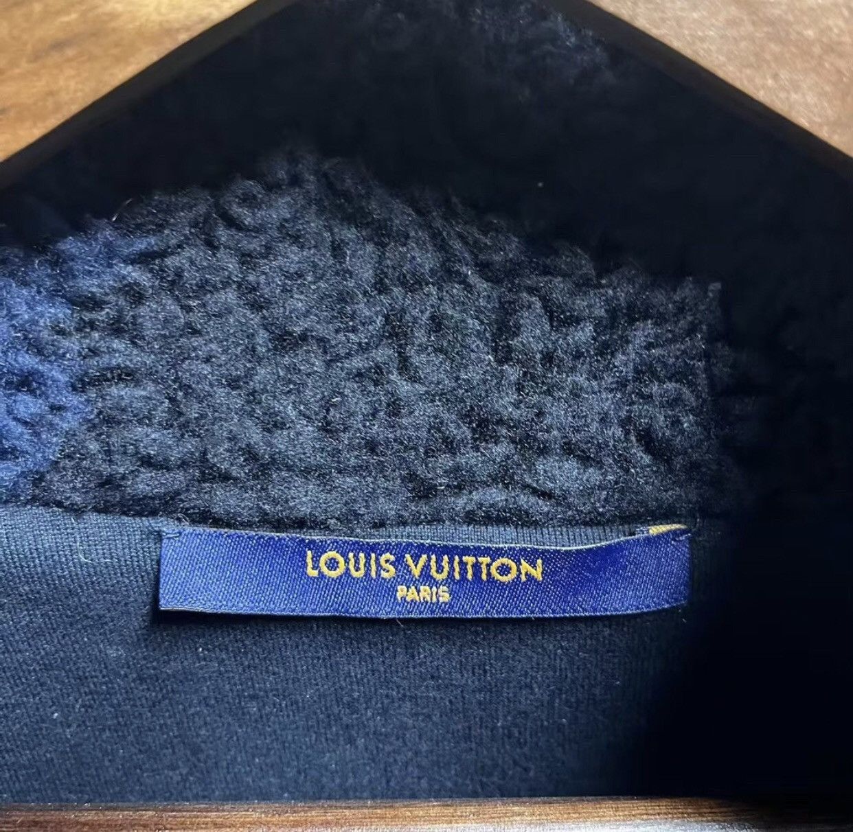 Louis Vuitton Louis Vuitton Lv Teddy Coat 2412-Nextarrow Size US S / EU 44-46 / 1 - 3 Thumbnail