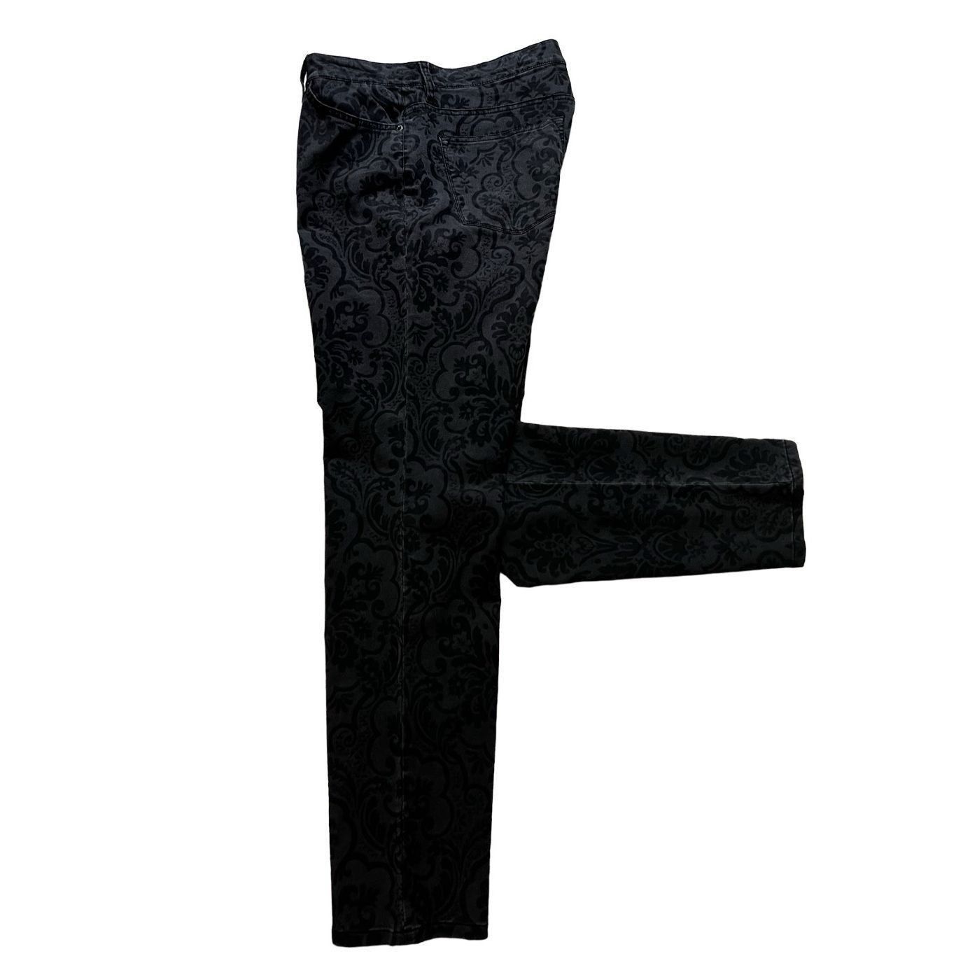 Lauren Ralph Lauren LRL Lauren Ralph Lauren Black Velvet Modern Straight Pant Wo Size 34" / US 12 / IT 48 - 1 Thumbnail