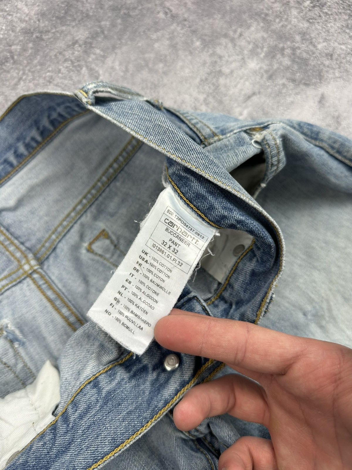 Carhartt Vintage Carhartt Thrashed Blue Crazy Faded Denim Jeans Y2K Size US 32 / EU 48 - 13 Thumbnail