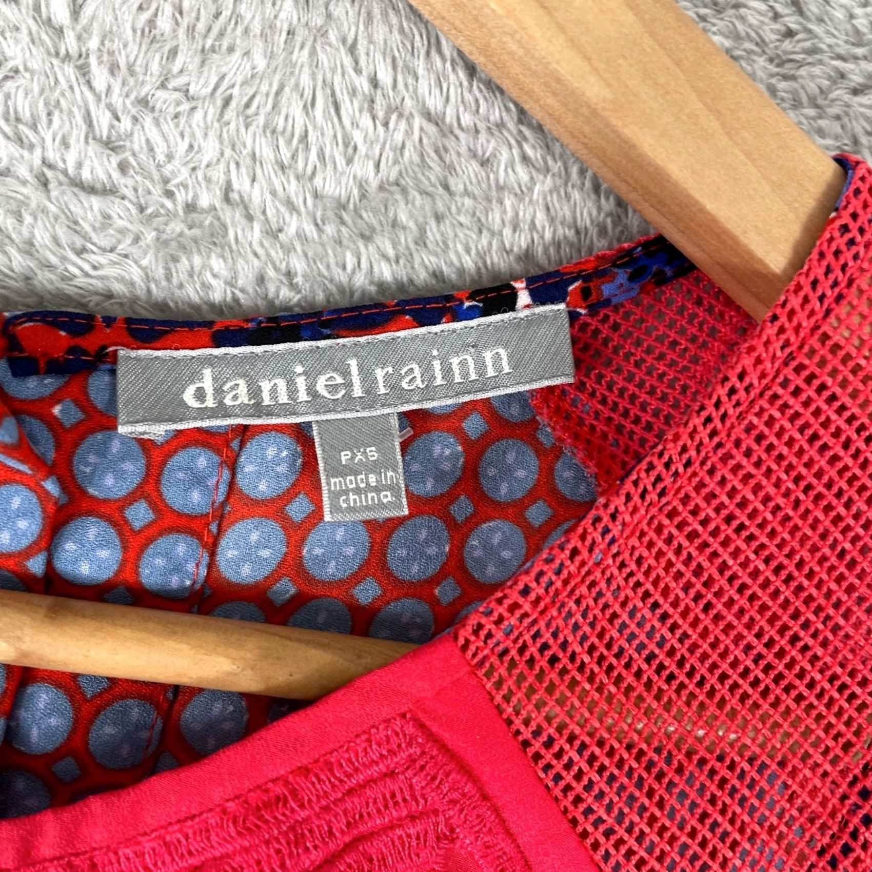Vintage Daniel Rainn Tank Top Womens XS Petite Red Blue Lace Crochet Boho Shell Floral Size XS / US 0-2 / IT 36-38 - 2 Thumbnail