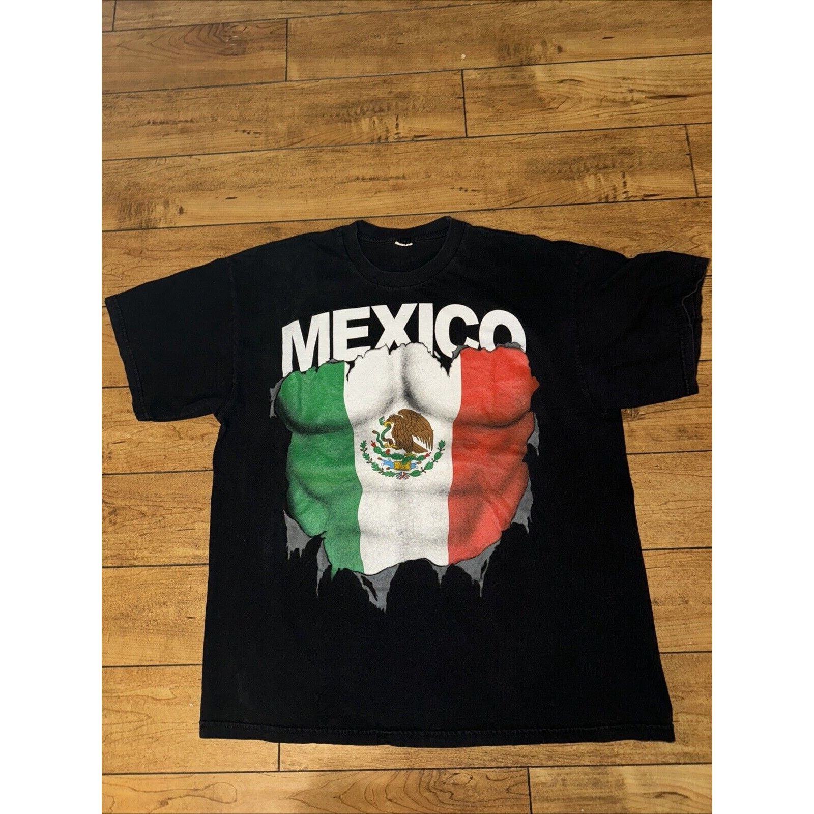 Mexicana × Vintage Vintage Mexico Mexican Flag T-Shirt Black XL 21x27 Size US XL / EU 56 / 4 - 1 Thumbnail