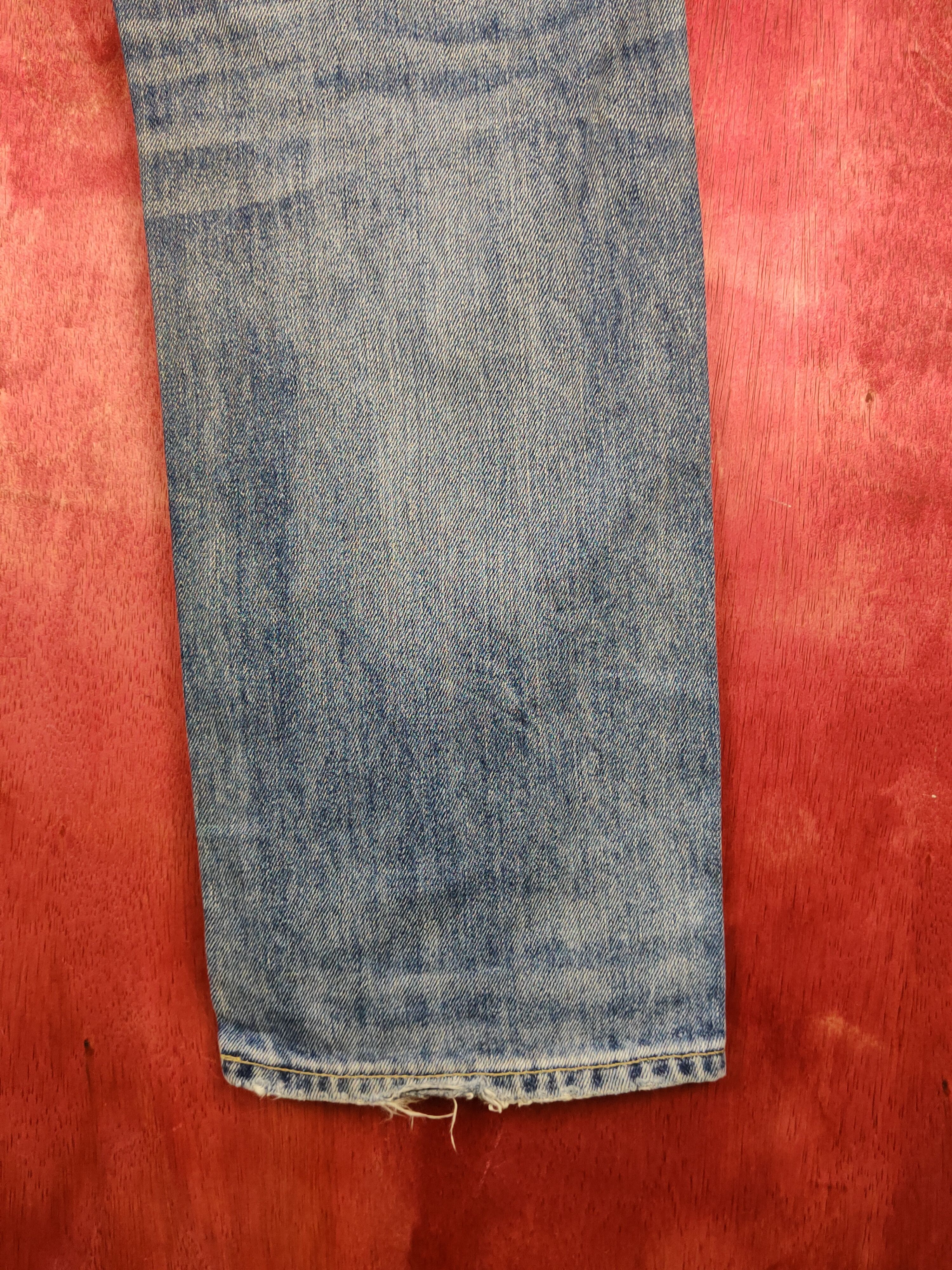 Japanese Brand Uniqlo Blue Faded Distressed Ripped Jeans #S2199 Size US 32 / EU 48 - 11 Thumbnail