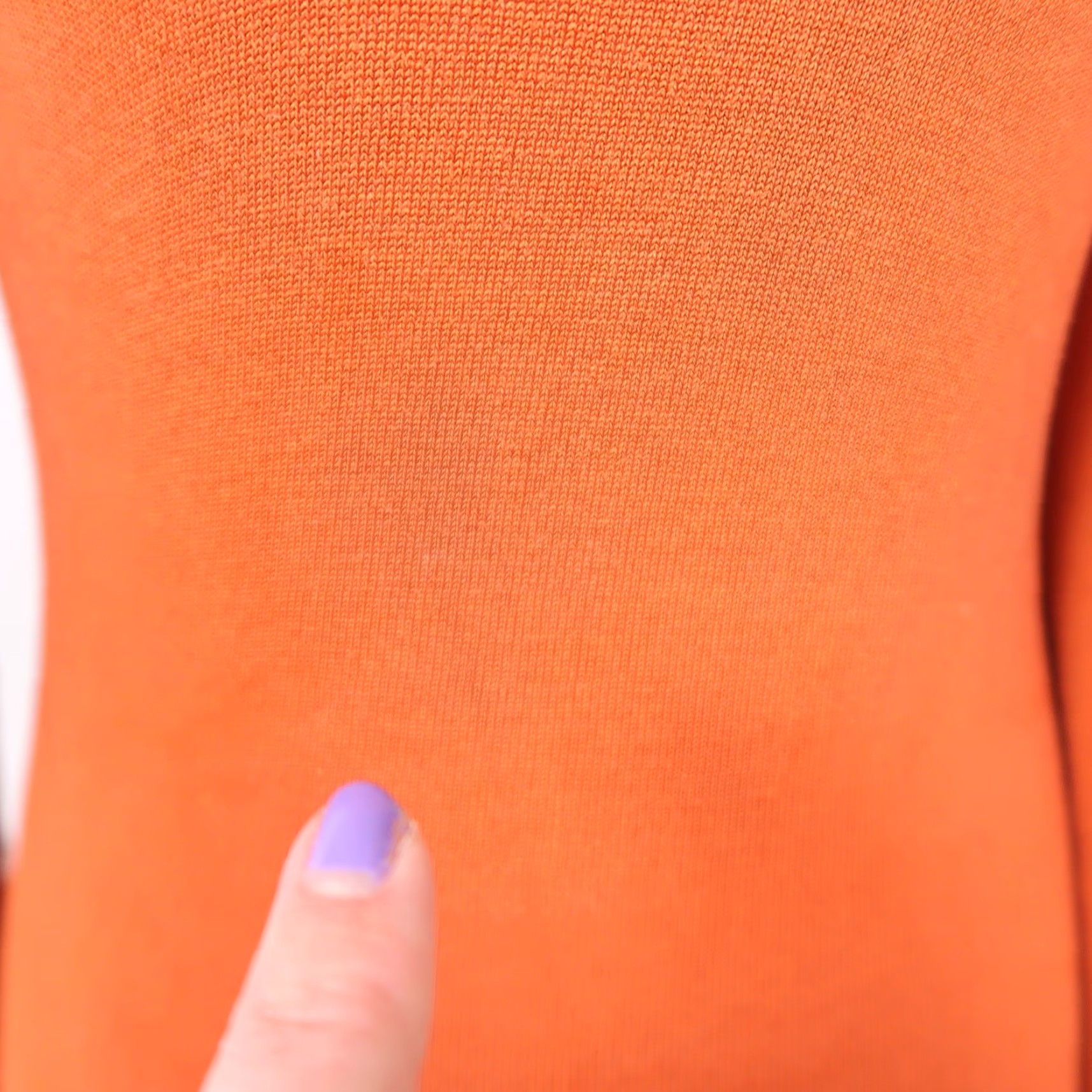 Vintage VINTAGE J.J. Basics Knit Sweater V-Neck Orange S Women Pullover Silky Burnt Orange 90s Size S / US 4 / IT 40 - 6 Thumbnail