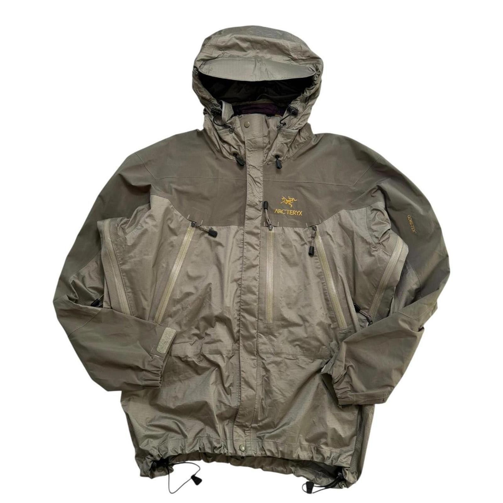Arc'teryx Arc’teryx Theta AR (L) Size US L / EU 52-54 / 3 - 1 Thumbnail