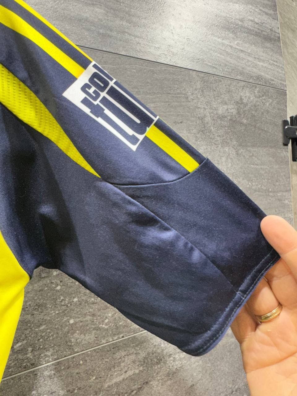 Vintage 2007-08 Fenerbache Adidas Home Turkey Football Shirt Avea Size US S / EU 44-46 / 1 - 16 Thumbnail