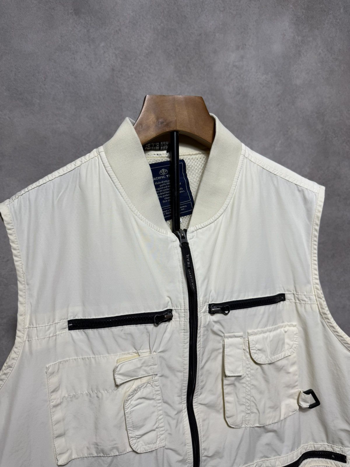 Pacific Trail × Vintage Gilet Pacific Trail Zip Cropped Boxy Fit 90s Vintage Size US L / EU 52-54 / 3 - 7 Thumbnail