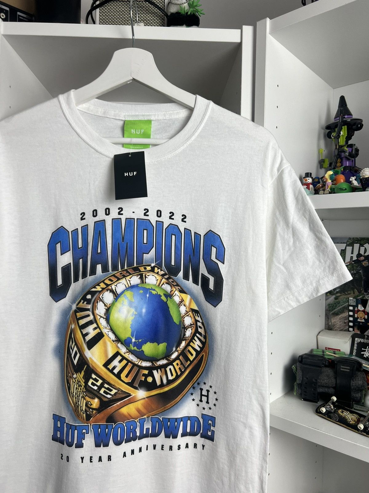 Huf Huf champions white t-shirt S DSWT skate baggy rare casual Size US S / EU 44-46 / 1 - 3 Thumbnail