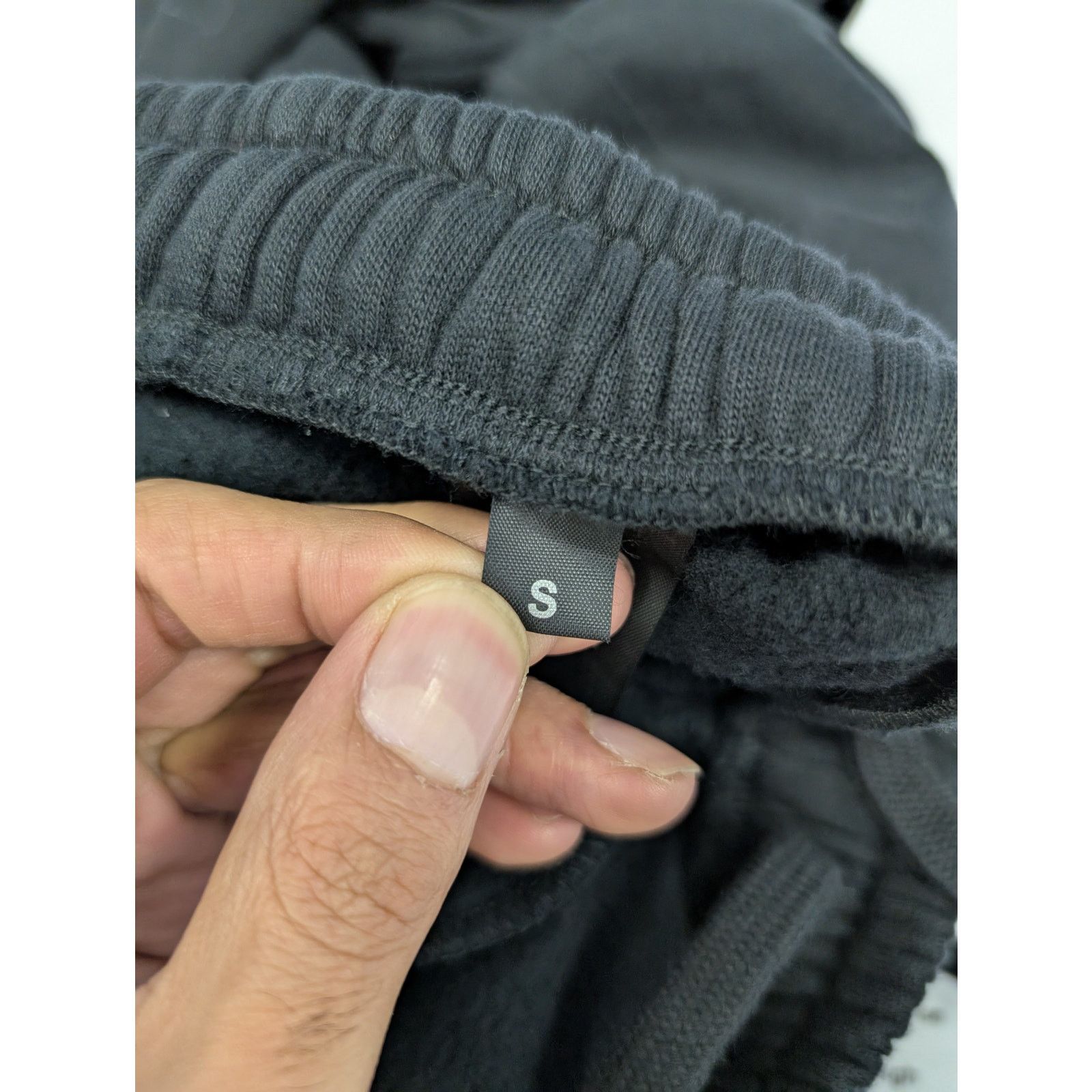 Vetements o1rshd1 Sweatpants / Joggers in Noir Size US 30 / EU 46 - 12 Thumbnail