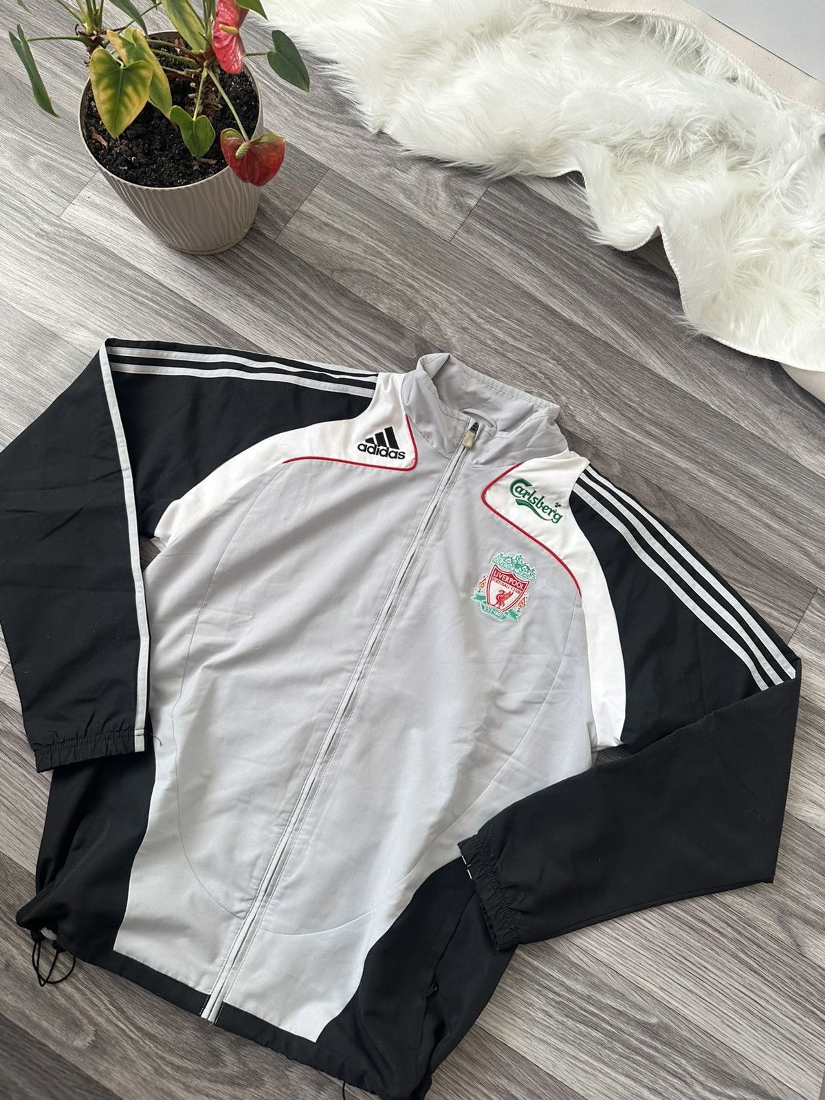 Adidas Adidas Liverpool Vintage 2008-2009 Tracksuit Galsberg hype Size US L / EU 52-54 / 3 - 4 Thumbnail