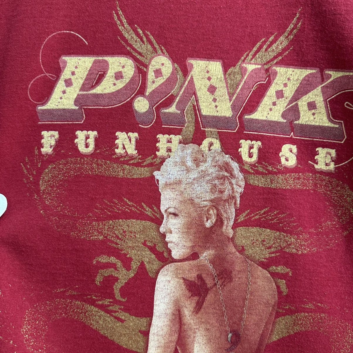 Band Tees × Vintage Vintage 2010 Pink Funhouse Summer Carnival Tour Tee Size US M / EU 48-50 / 2 - 4 Thumbnail