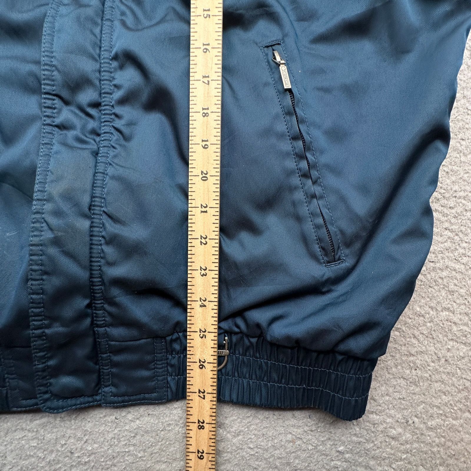 Descente VTG 90s Descente Ski Full Zip Vest XL Navy Blue Hong Kong Size US XL / EU 56 / 4 - 5 Thumbnail