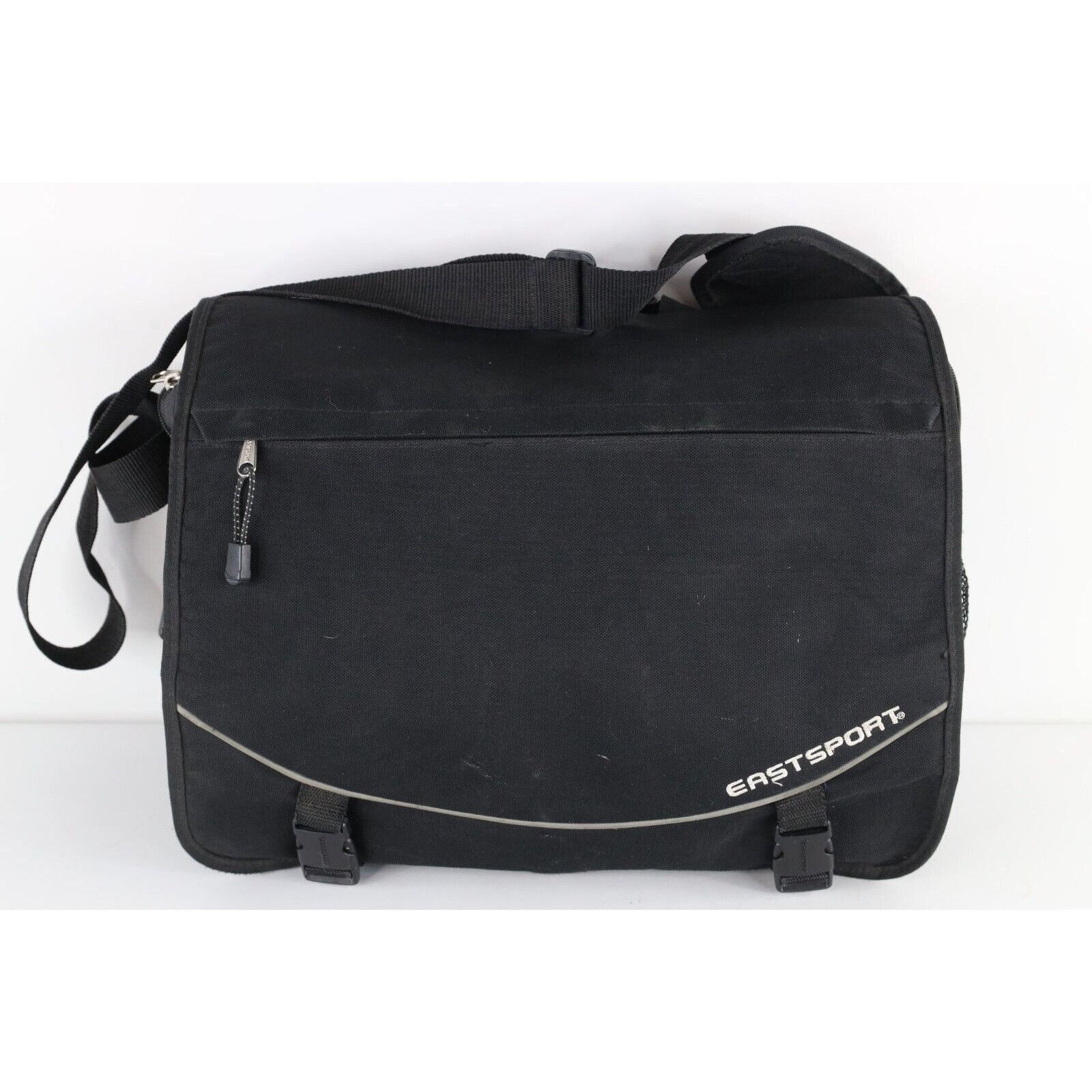 Vintage Vintage 90s Y2K Eastsport Crossbody Messenger Bag Black Size ONE SIZE - 1 Thumbnail